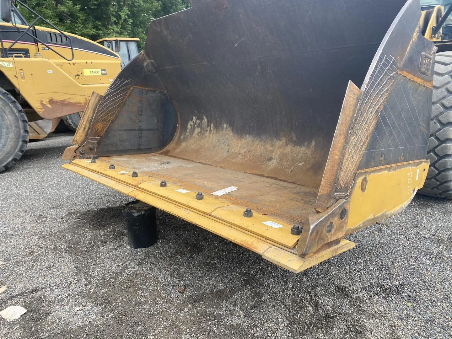 972 bucket compete.jpg