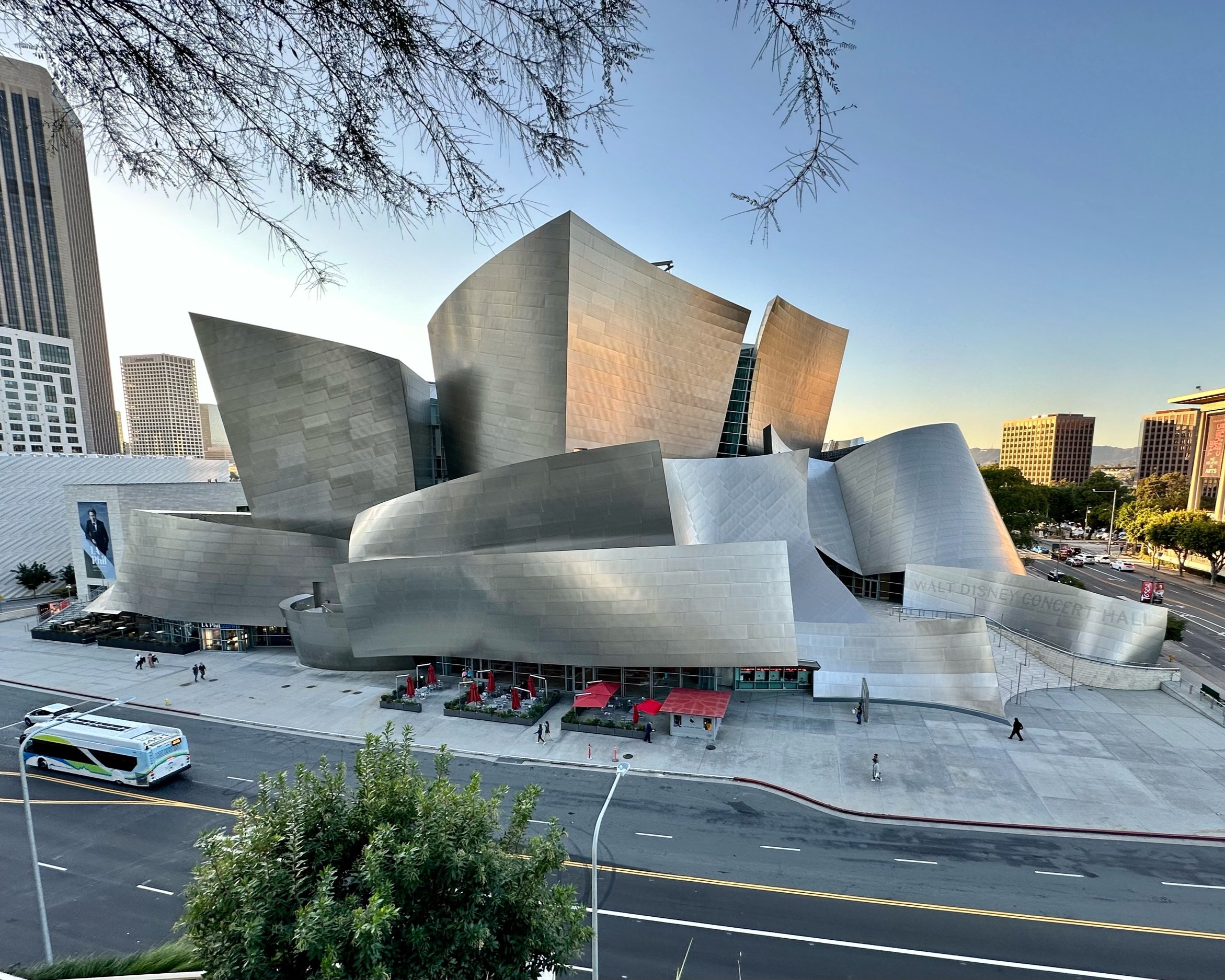 Walt Disney Concert Hall, an innovative marketing design in Los Angeles