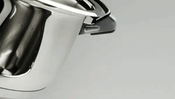 Dripless_Pour-ezgif.com-webp-to-gif-converter.gif