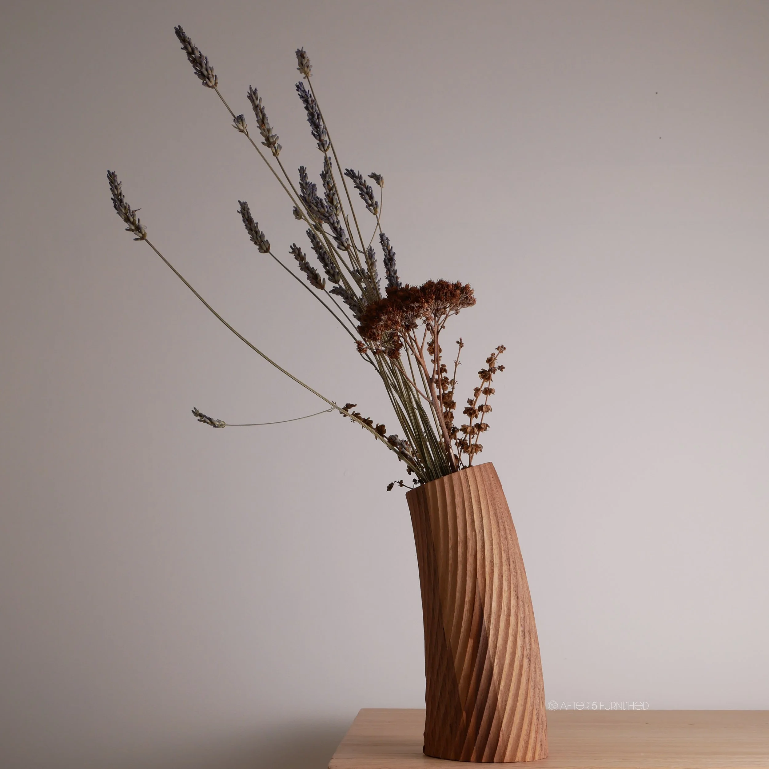 Medium Rigatoni Vase - Walnut