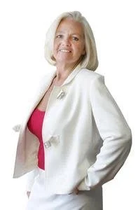 In Lifelong Service to Kids and Kittens - 'Jupiter Wendy' is Truly Committed to Protecting the Most Vulnerable