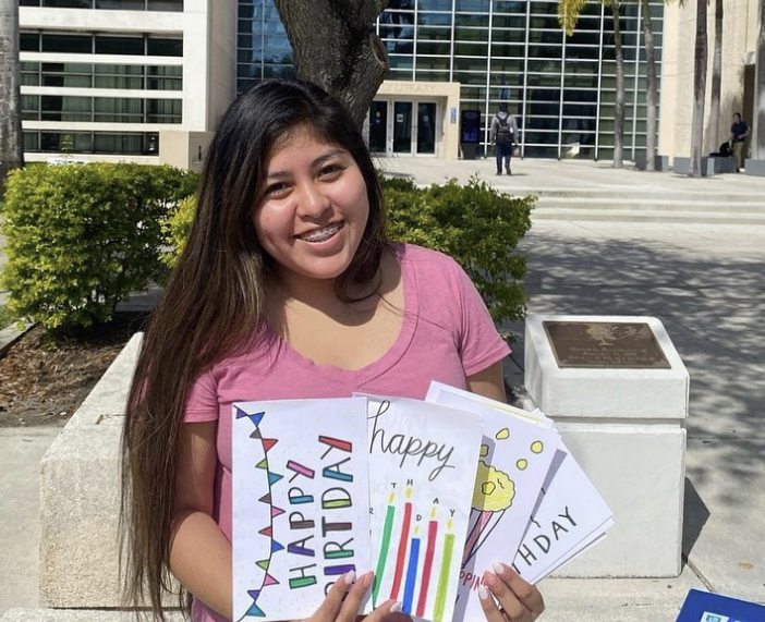 FAU Owls Chapter Creates Over 100 Birthday Cards to Celebrate Foster Youth