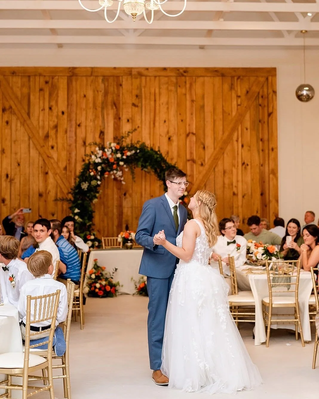 The first dance as Mr. &amp; Mrs. 🧡