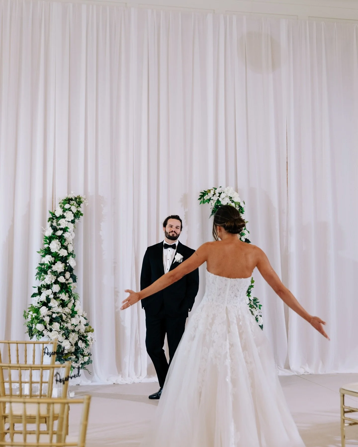 the first look❣️