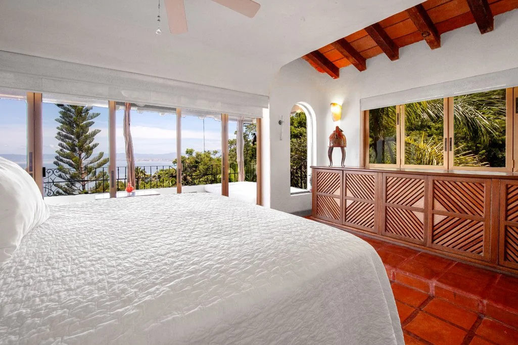 AM1. Master bedroom Apt.jpg