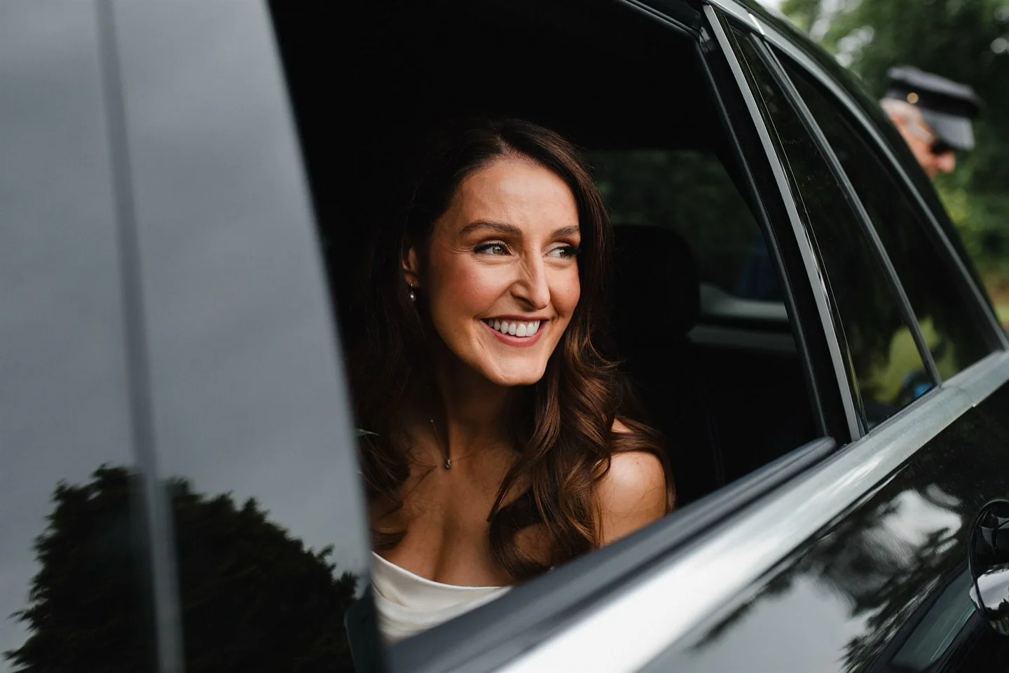 &ldquo;A smile that says today is the day.&rdquo; 🤍 
.
@niamhdinsmore @lougheskecastle @cathalbogue 
@clairemcevoymakeup @ivoryandpearl @tobi_and_ro @hairatno.75_niamh @cmp_productions 
.
#weddingphotography #onefabday #donegalweddingphotographer #l