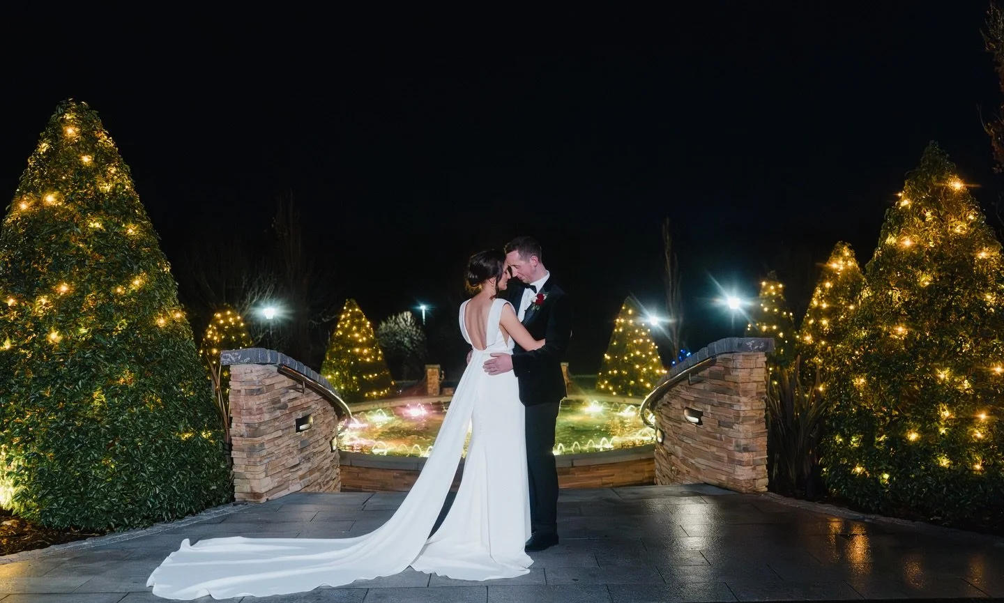 ✨Happy New Year✨
.
Best Wishes to you all for 2026&hellip;.
.
#weddingphotography #wedding #weddingday #weddings #newyear