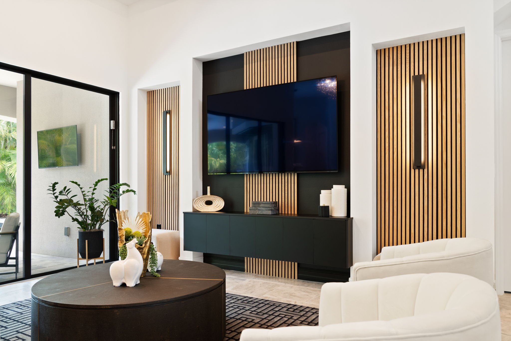 77-web-or-mls-8376-lyside-dr.jpg