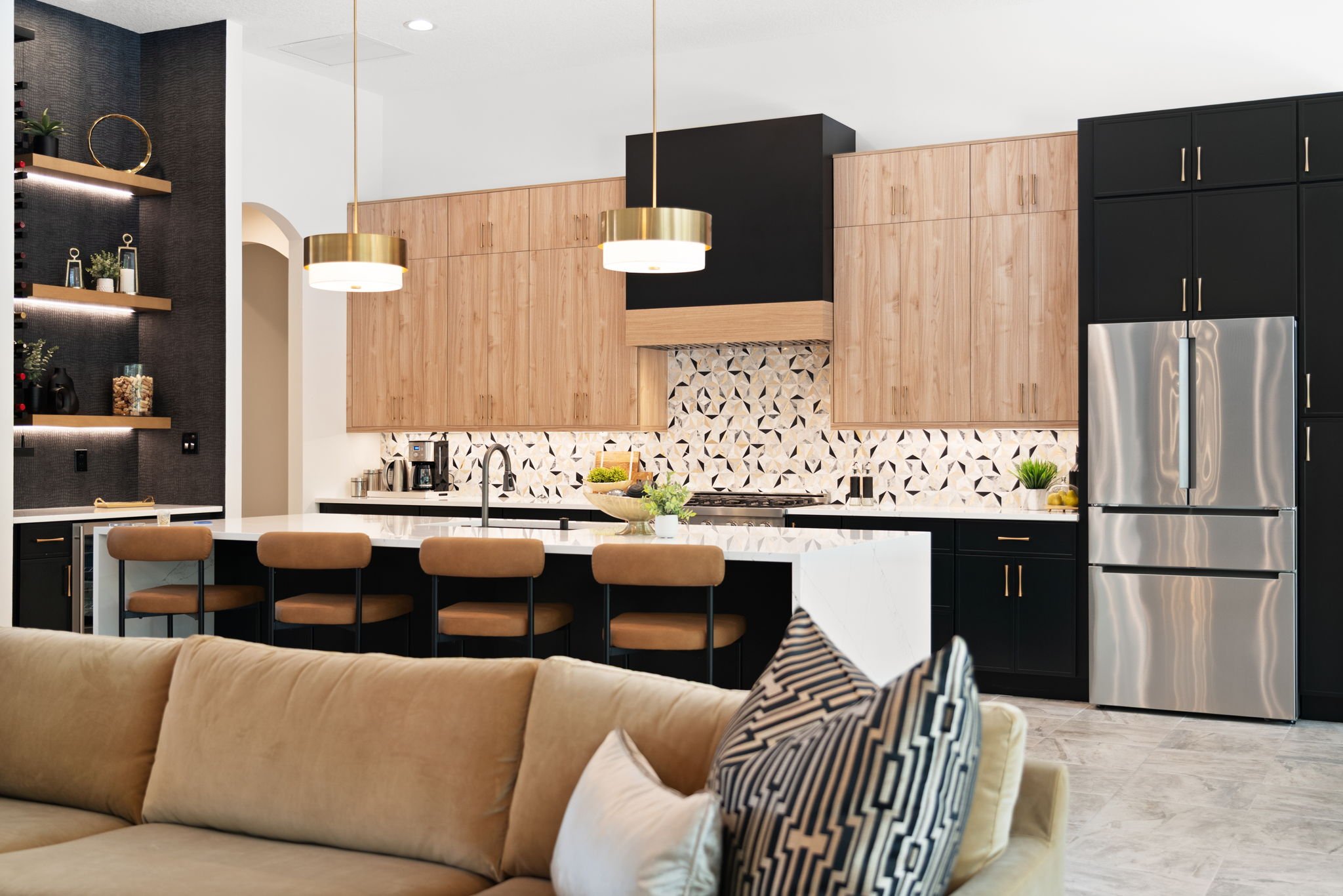 84-web-or-mls-8376-lyside-dr.jpg