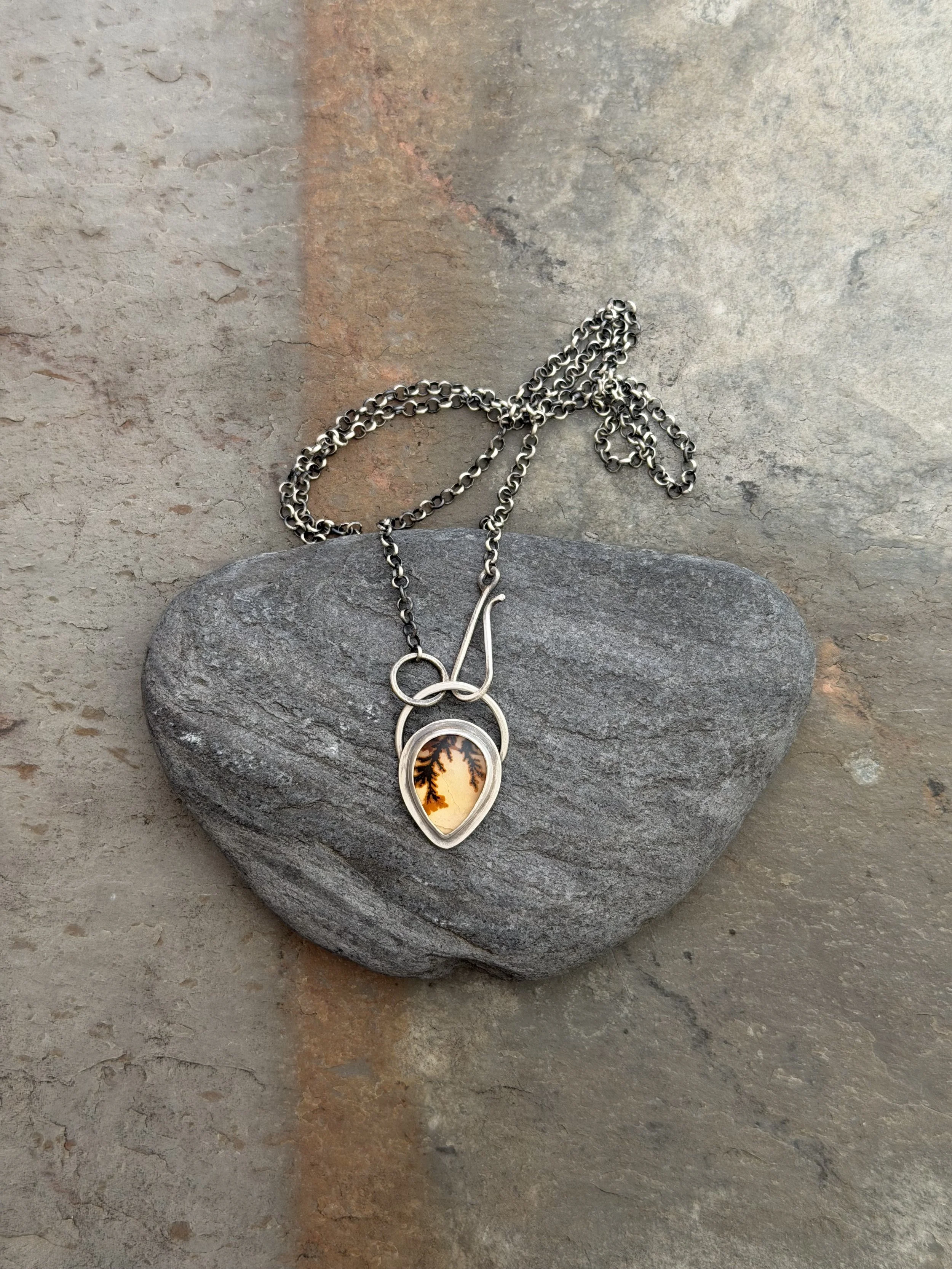 Dendritic Agate Vine Necklace