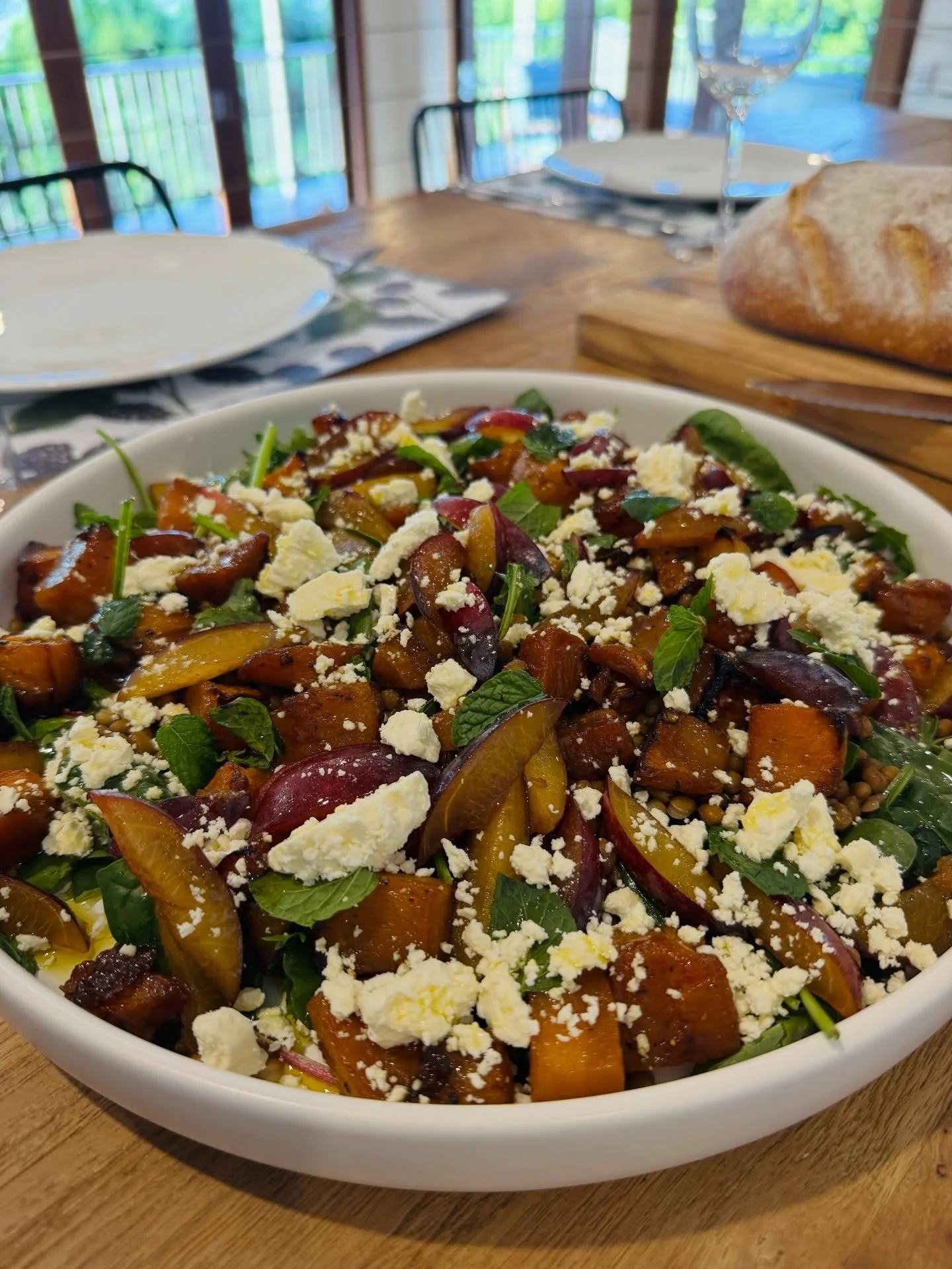 Oooh, this one gets a spot on the gram so I don&rsquo;t forget what on earth I put in it. Let&rsquo;s just call it &ldquo;Saturday Salad&rdquo; 😆

Salad leaves
Lentils
Pumpkin roasted in EVOO, red wine vinegar, pomegranate molasses, maple syrup, S&a