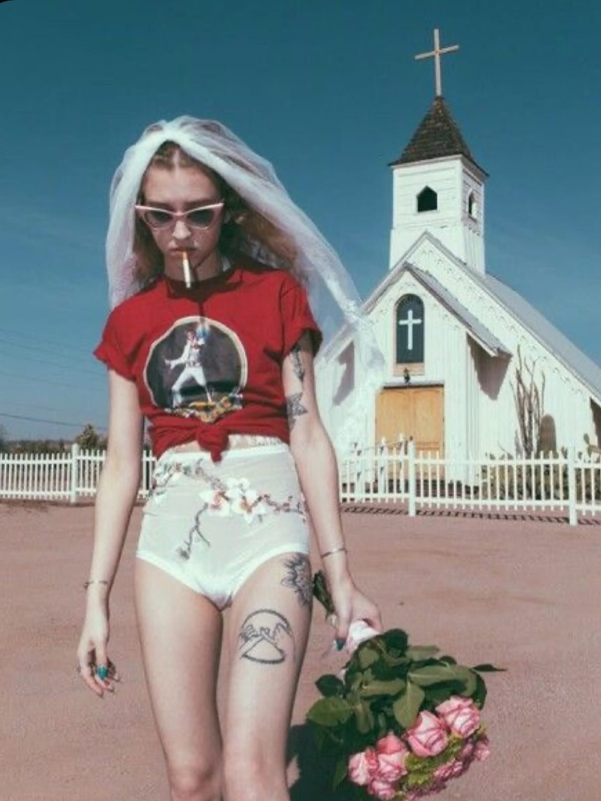 Gift an experience: Tickets to our January show BURN IT DOWN  stories about walking away  are live now. 🔥

#GWCsundaysaves
#sundaysaves 

Everything is hard in some way. It&rsquo;s hard to be in the wrong relationship. It&rsquo;s hard to be in the r