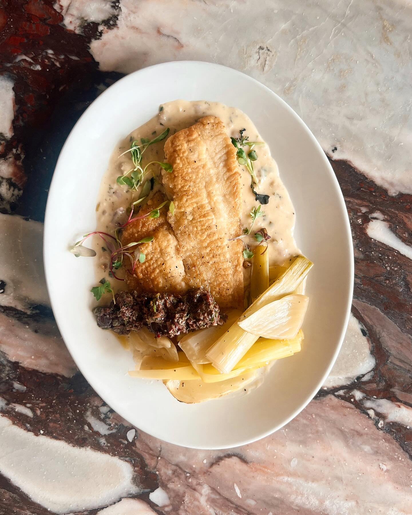 Newwww! &ldquo;Holland Sole&rdquo; with Braised Fennel &amp; Leeks, Herb Beurre Blanc &amp; Kalamata Olive Tapenade Recipe 🫒