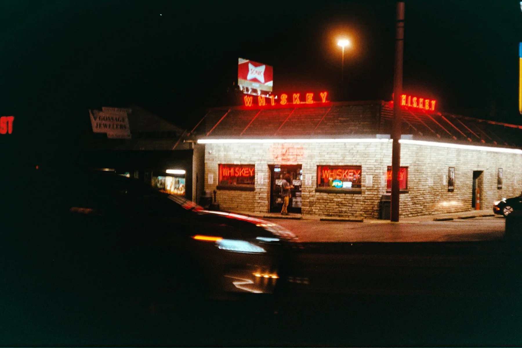 16A.jpg
