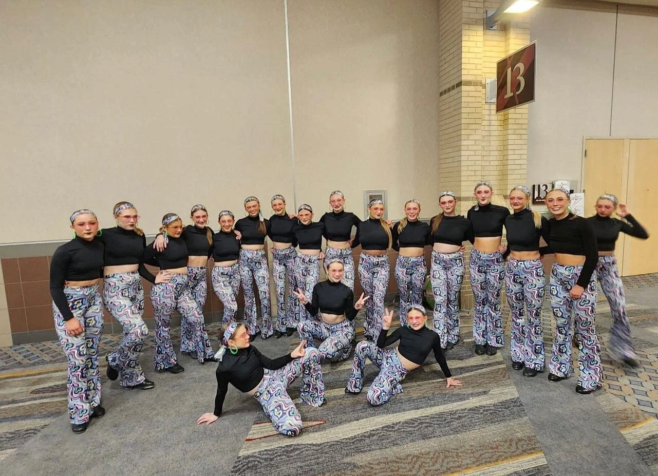 Grooving our way through the week 🕶️☮️