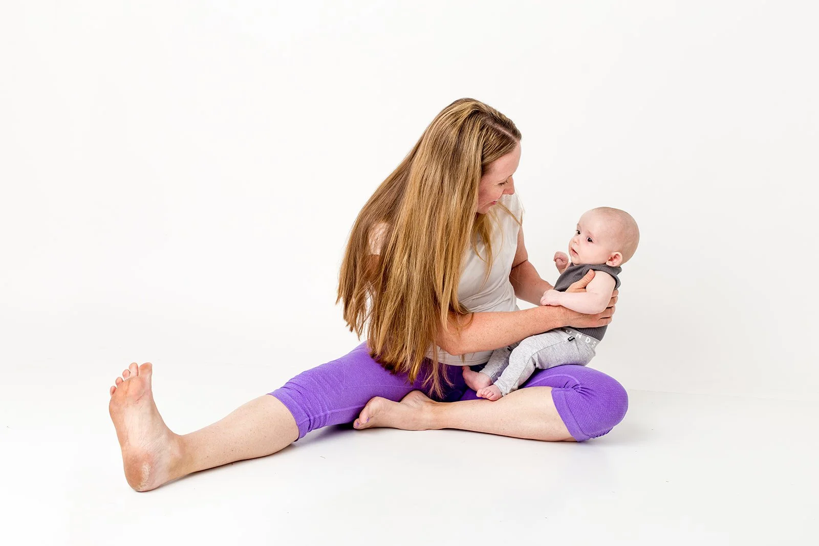 Kelly Arnold Baby Yoga-8.jpg