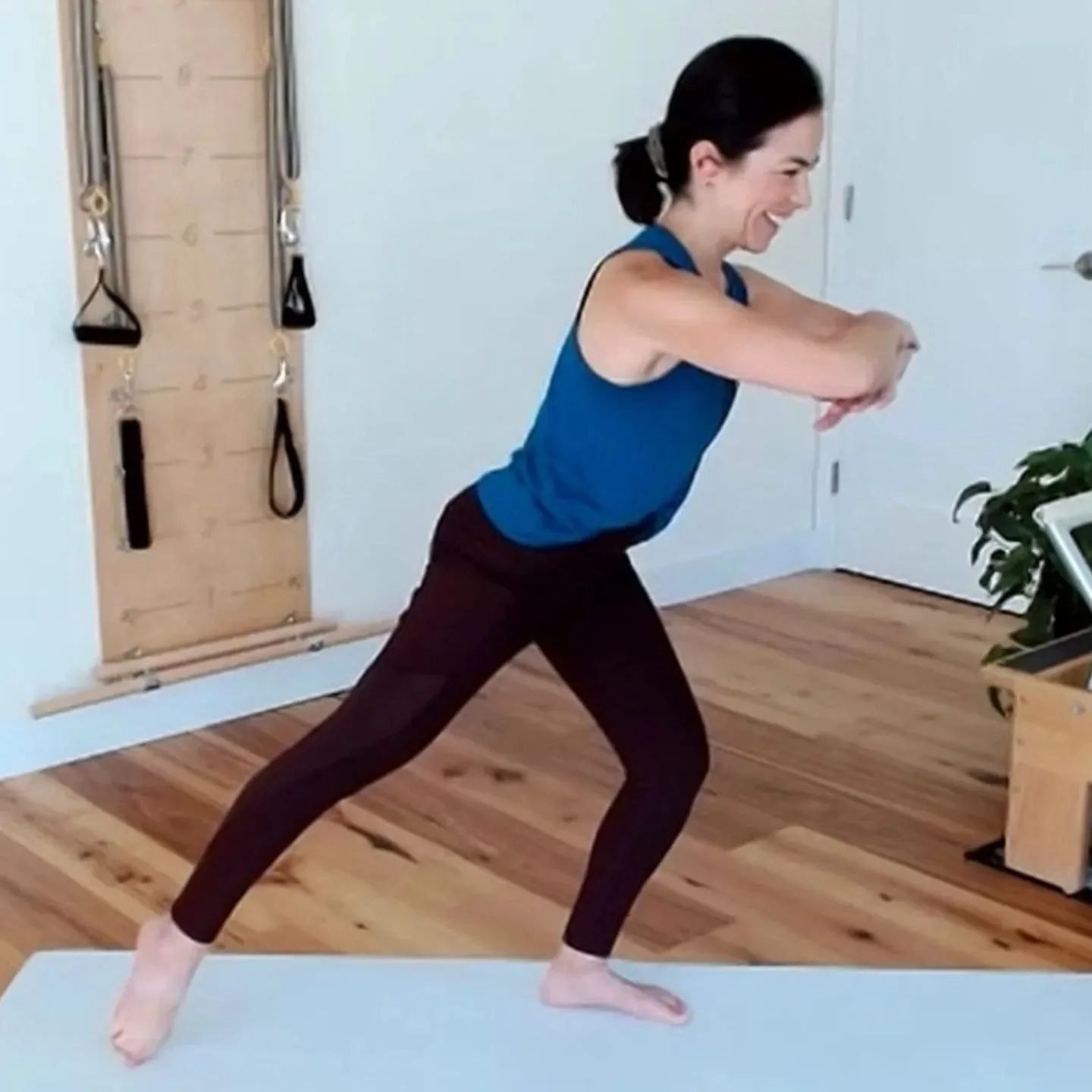 These past four days I had the pleasure of teaching with @rebekahrotstein and @sarahpilatesmindbody the @gotbuffbones Hybrid Instructor Training. I adore this time with my colleagues and guiding movers from around the world (6 countries represented!)