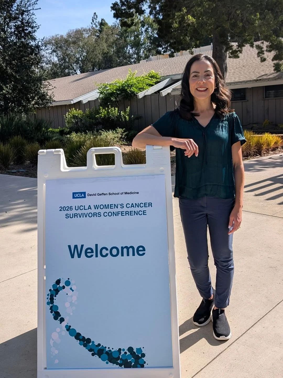 Thank you @drdanachase for inviting @gotbuffbones to present at the 3rd Annual Women's Cancer Survivor Conference. It was an honor to present on exercise and bone health. Thank you @lisa_schechter for joining me! We hope to come back next year! @simm