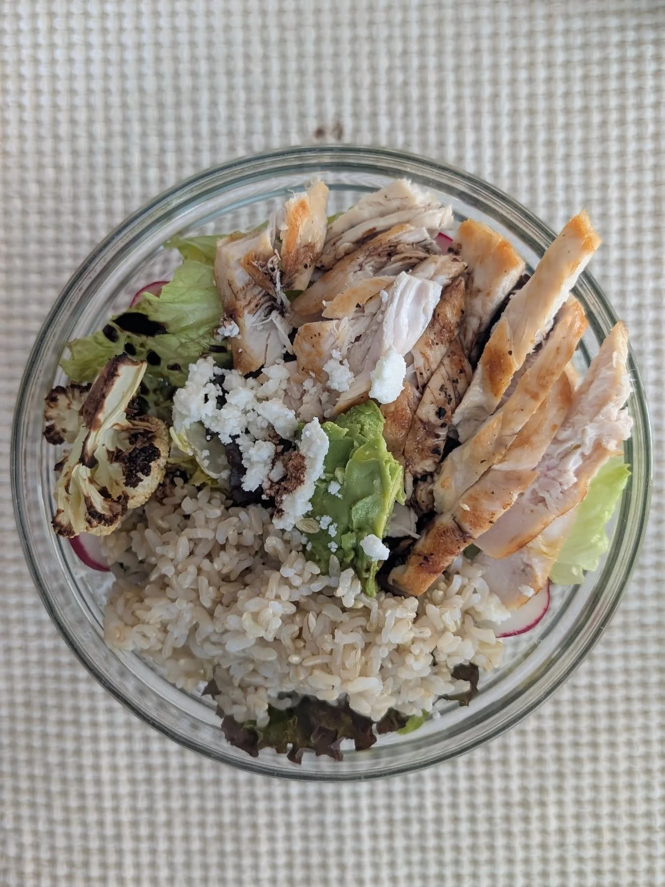 ✨✨ Refueling time! Fellow small business owners and clients, have you taken time to nourish yourself today? Friendly reminder to do so. Not only are the nutrients important but the ritual of taking time to sit down and enjoy a meal. Off screen. With 