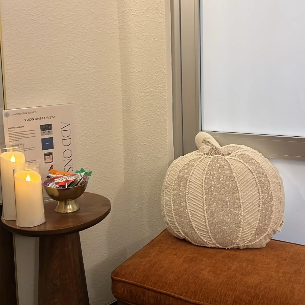 🍂 Autumn is in the air 🍂

One of my favorite parts of the season is shifting into cozy rituals &mdash; swapping out summer decor for pumpkins, warming up with soups + teas, and burning a grounding incense as the nights get cooler. 🕯️✨

What are so