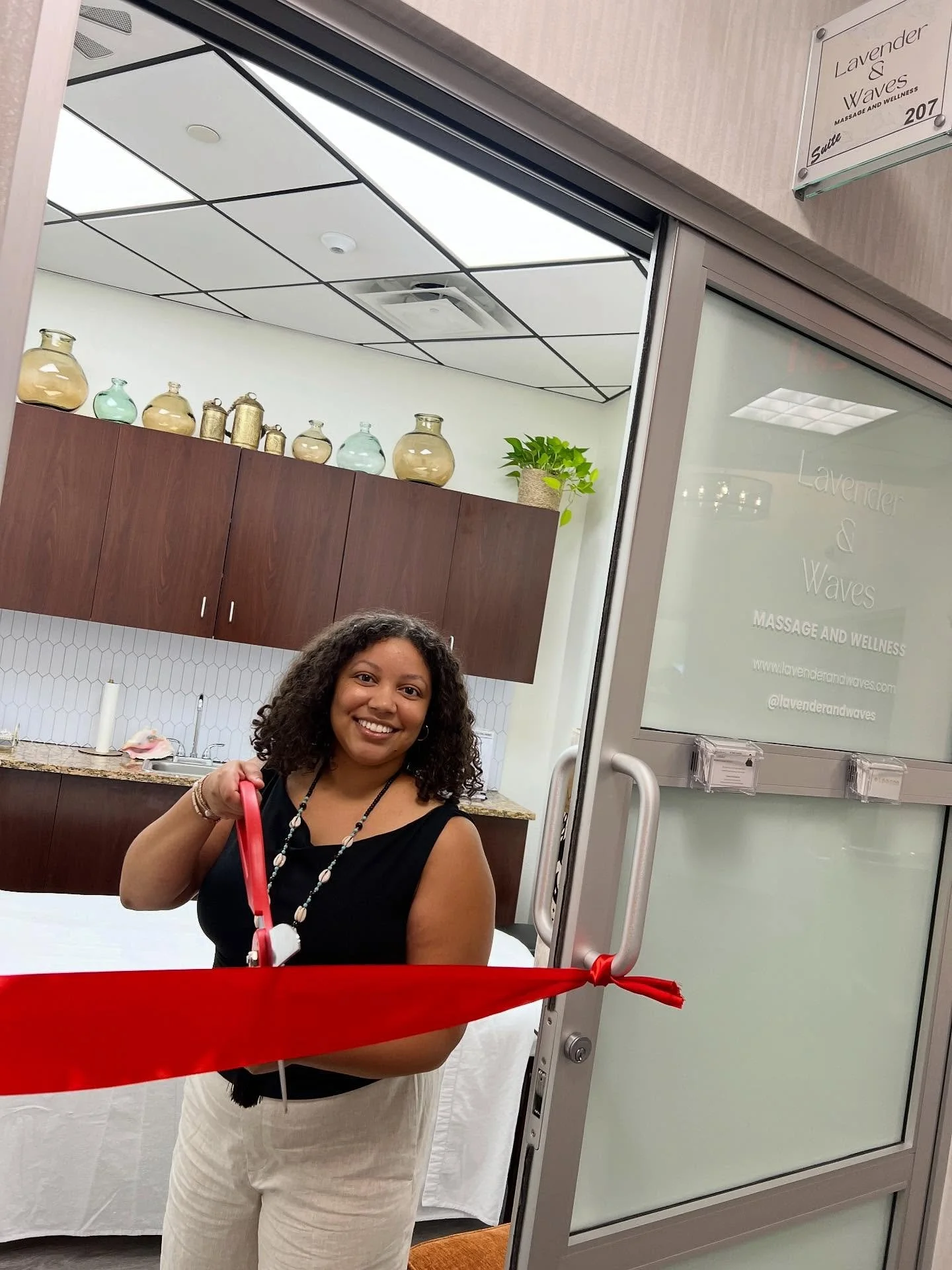 Can you believe it&rsquo;s already been one month since moving into the new space? 

I&rsquo;m beyond grateful for the love and support I&rsquo;ve received so far. 

Whether you&rsquo;ve booked a session, attended an event, reposted, or simply reache