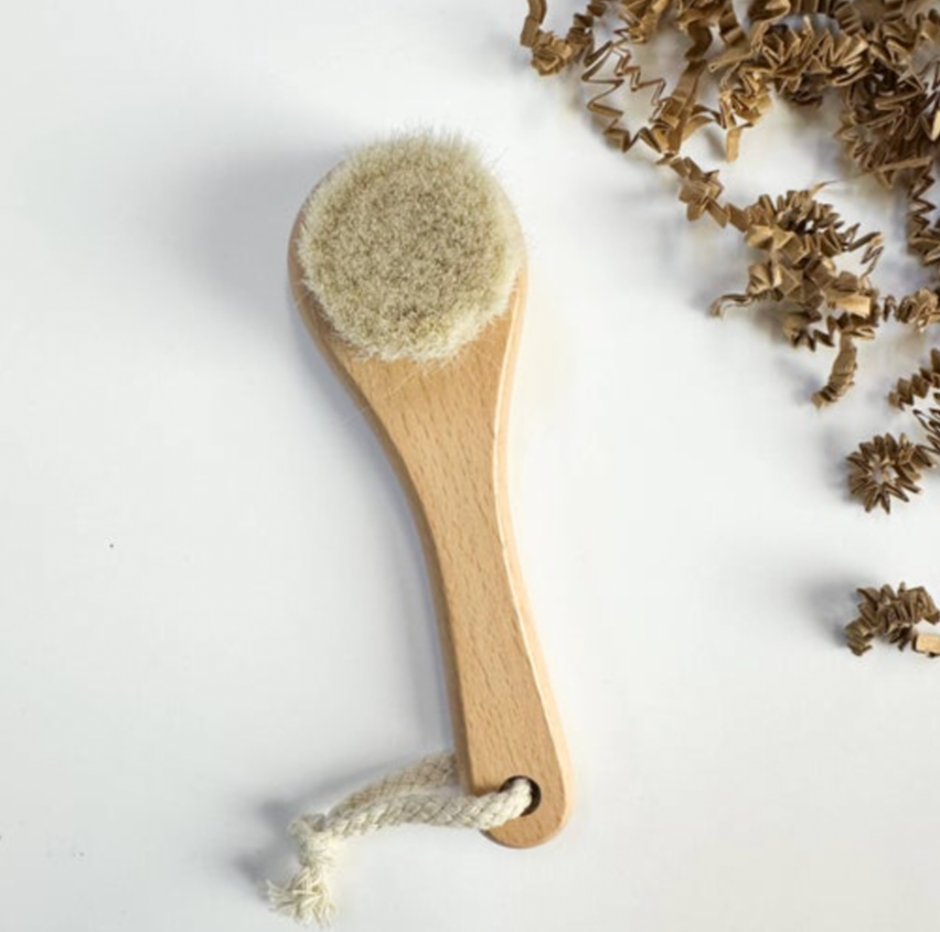 Face Brush with Natural Bristles