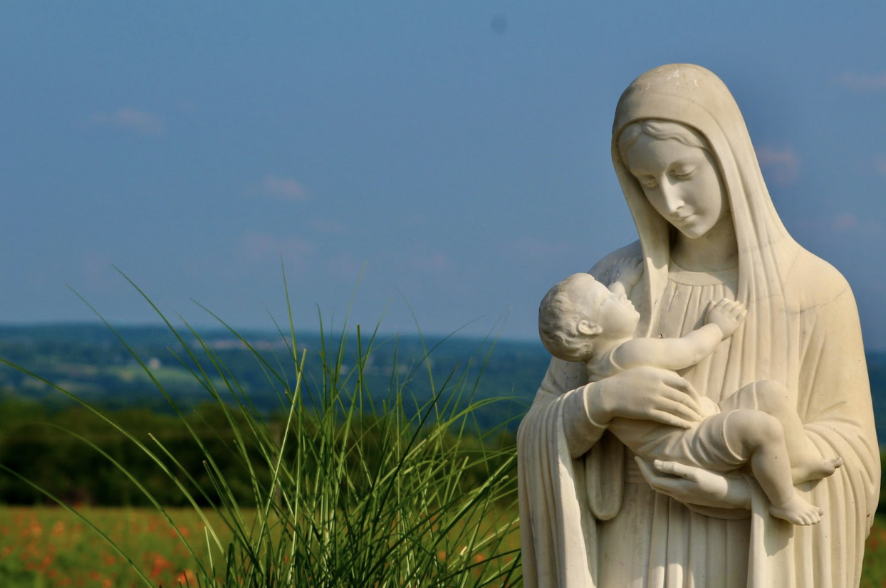 The Holy Mother as a Guide