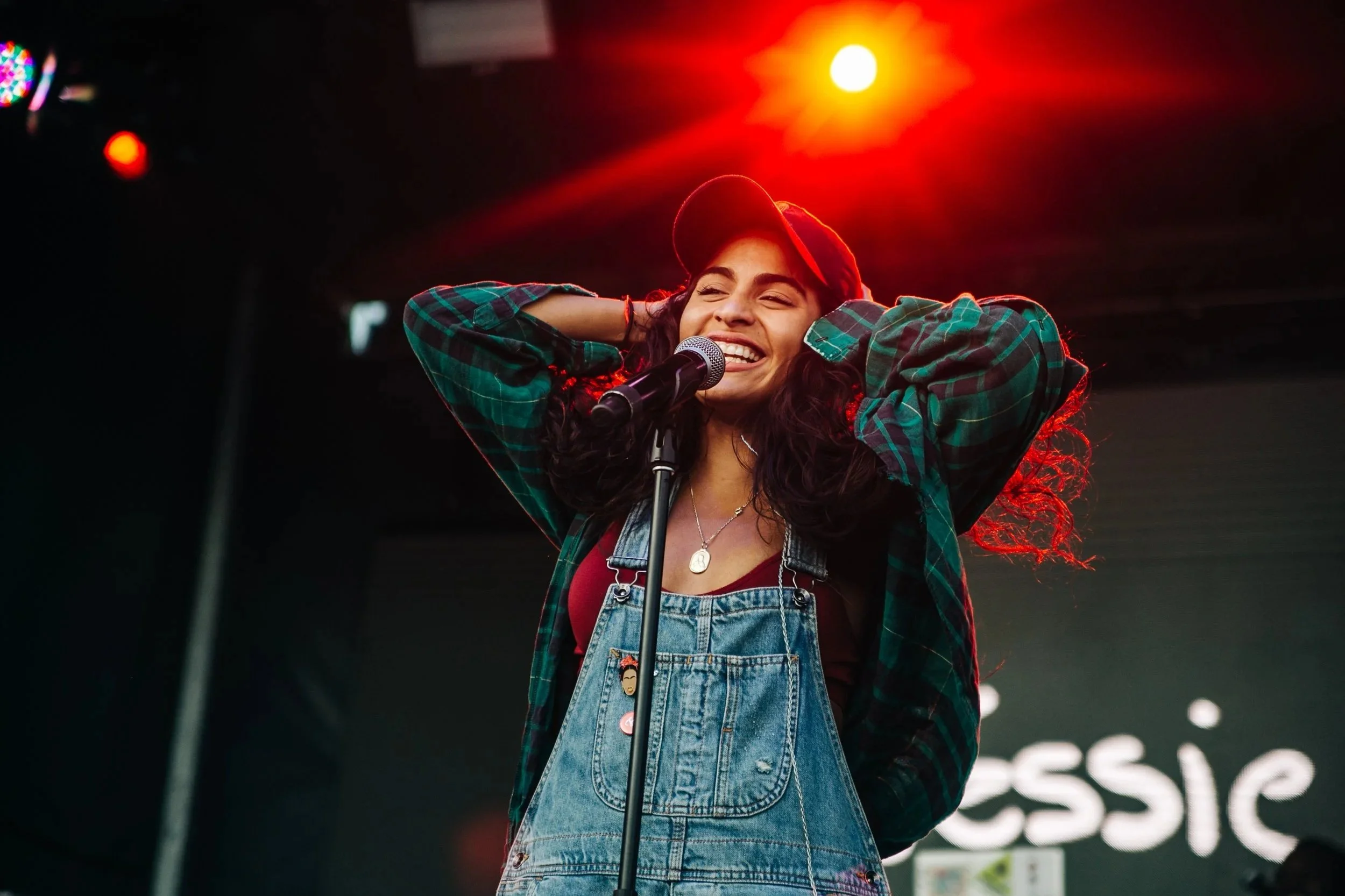 JESSIE REYEZ