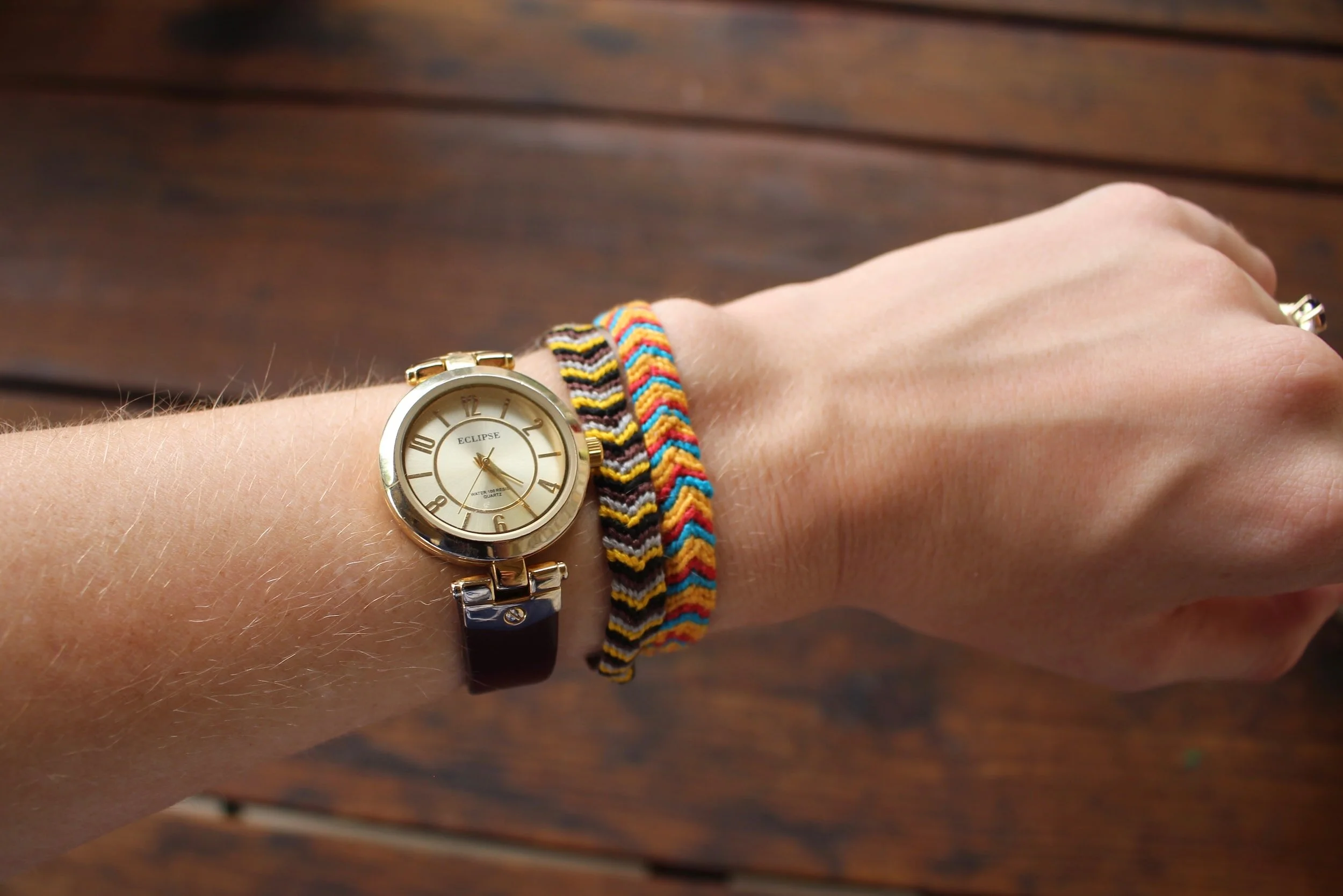 Art therapy: Friendship Bracelets