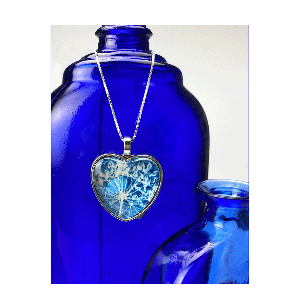 Seedhead-Heart-Pendant.gif