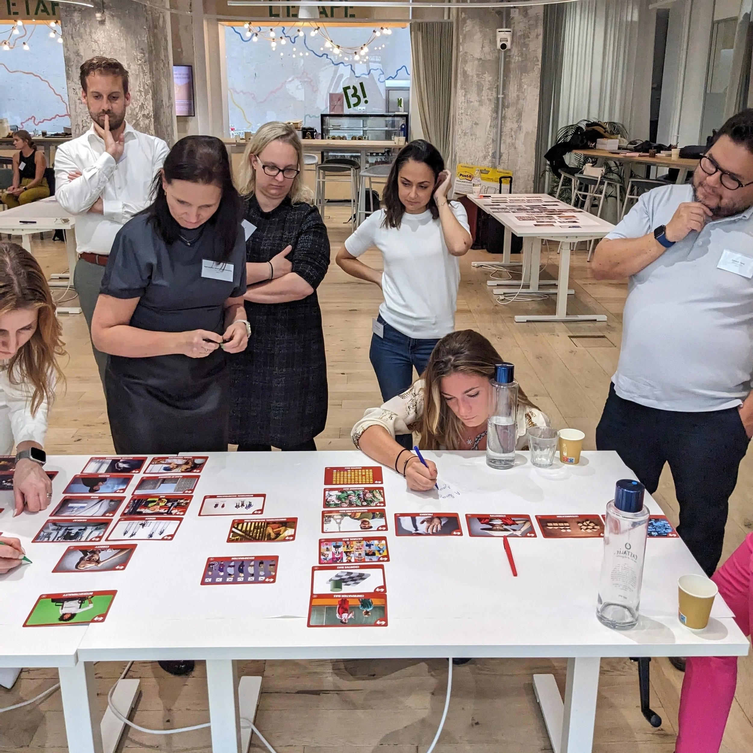 Participants en activité lors d’une Fresque de la Diversité