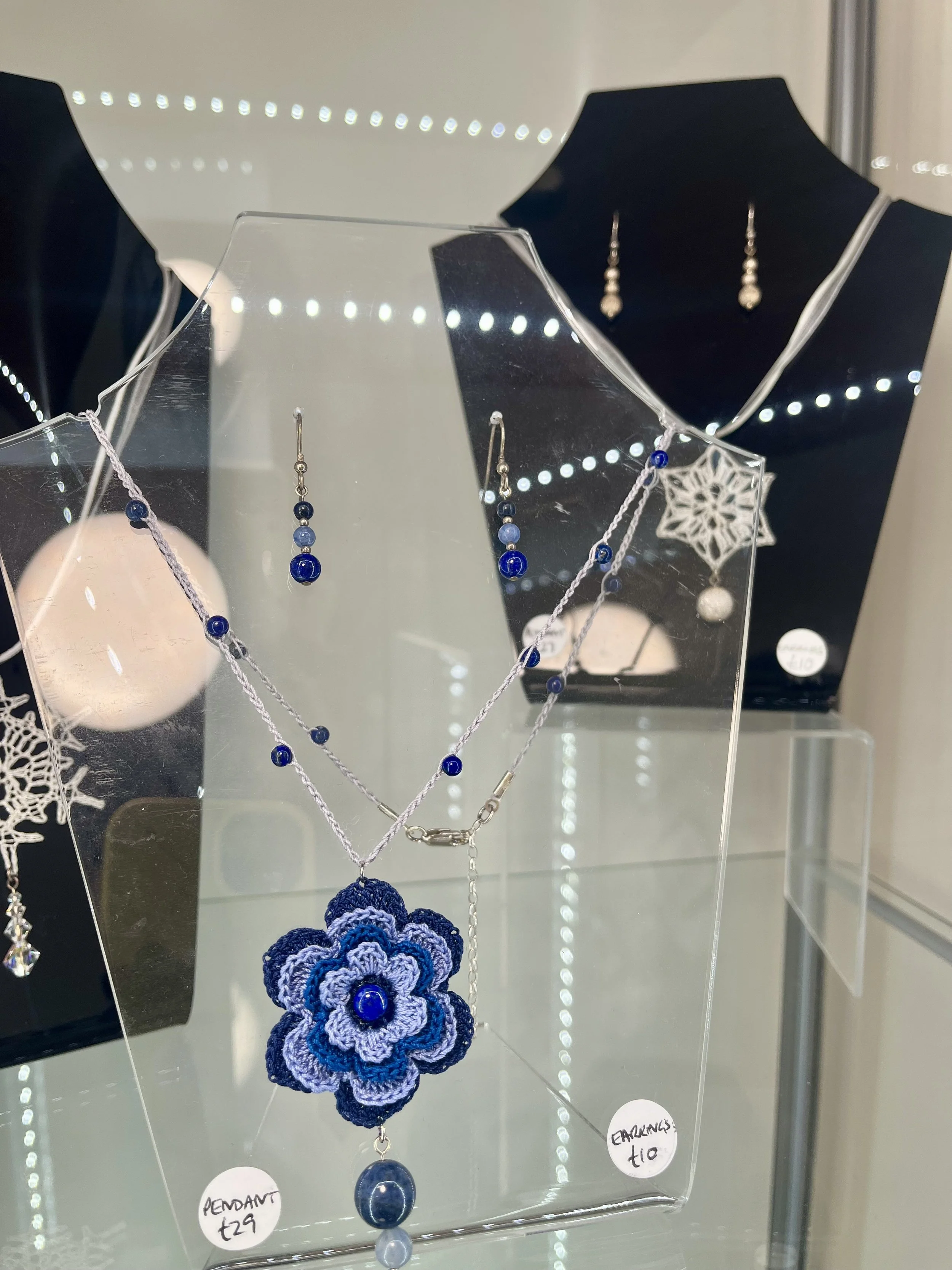 Red Squirrel Crafts By Beth Currie