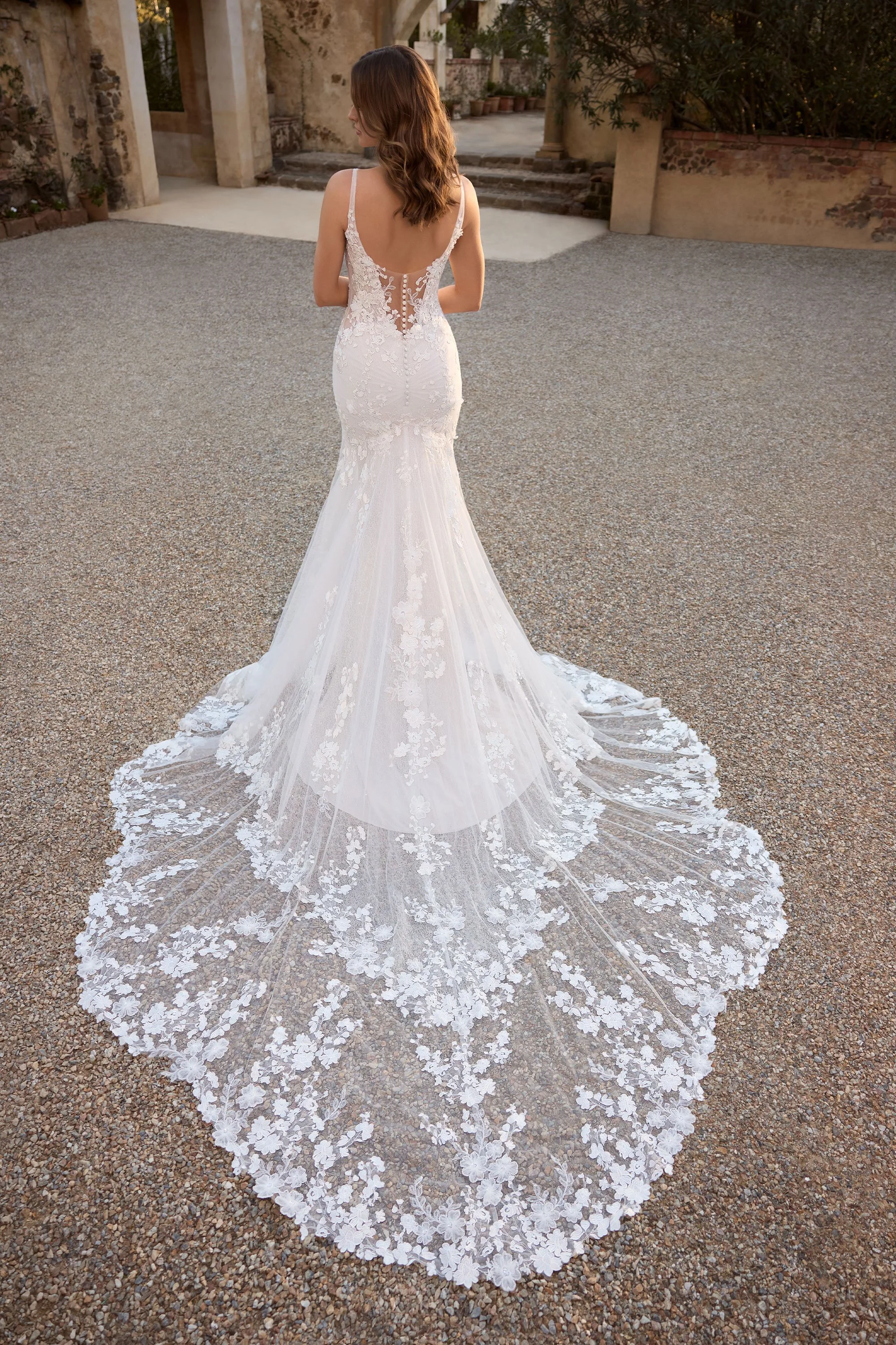 Seville - Sophia Tolli Premiere, Size 12, $1,399, Ivory/Blush