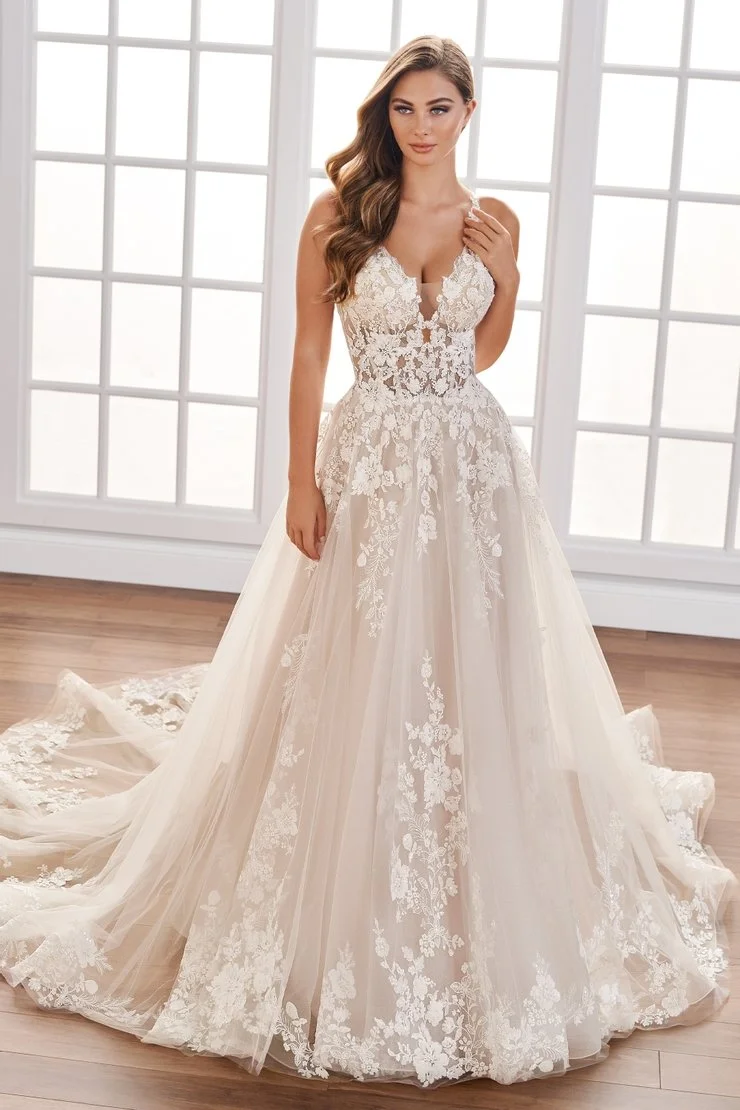 Adara - Martin Thornburg, Size 12, Ivory, $1,399