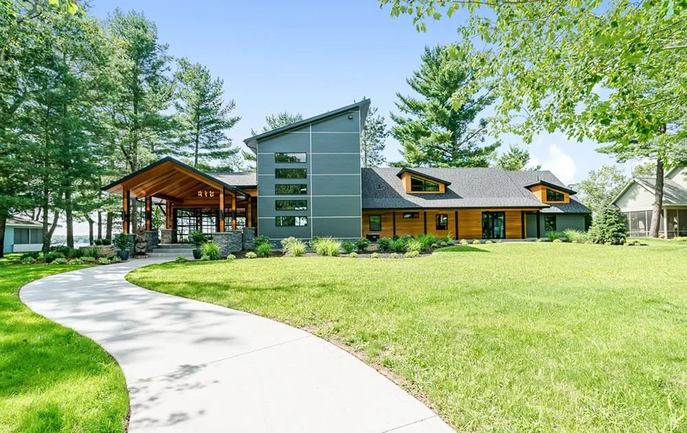 Exterior of a custom luxury home built by Lakeview Building Group near Lake Norman.