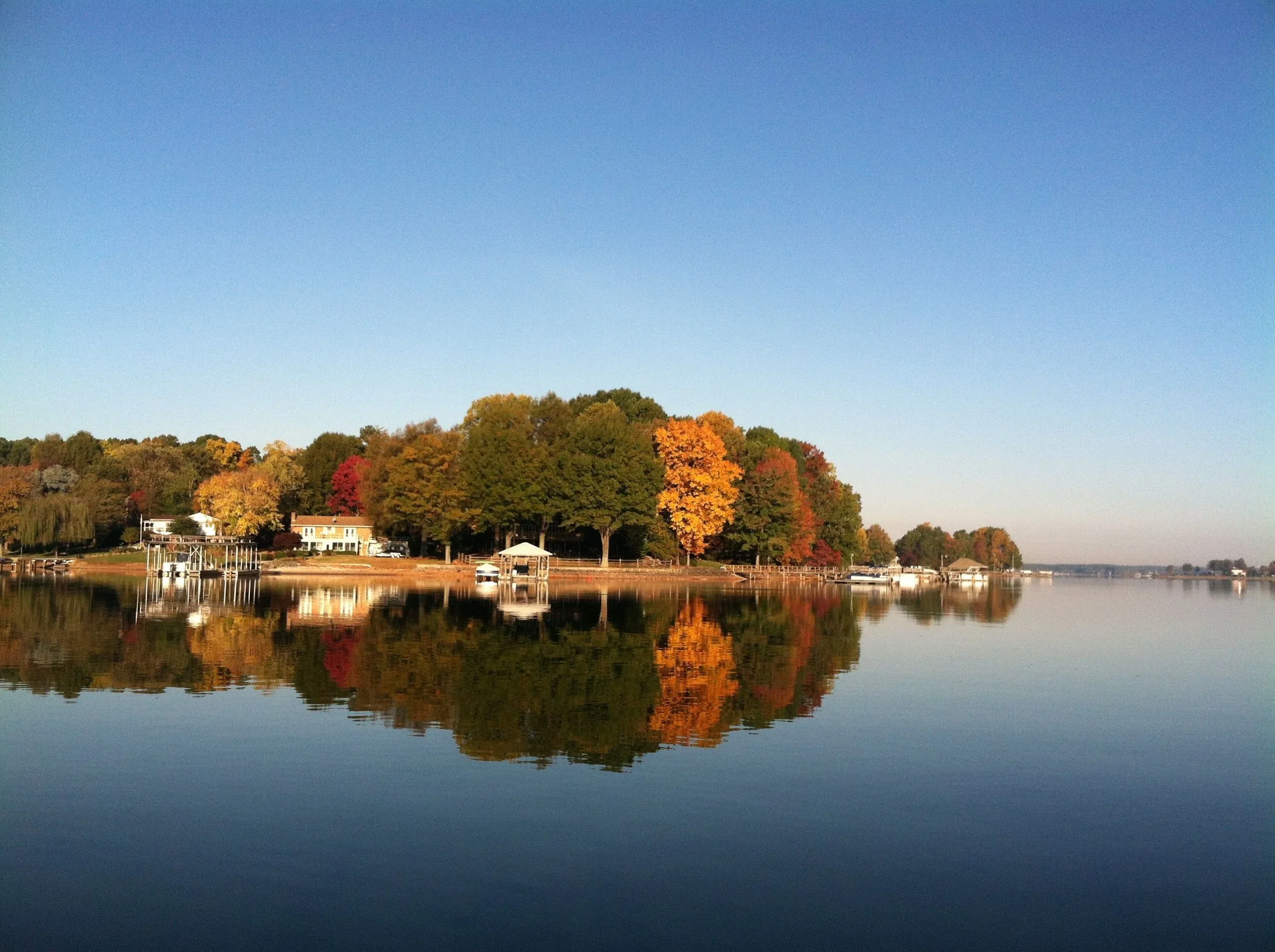 Custom homes built along Lake Norman shoreline in North Carolina.