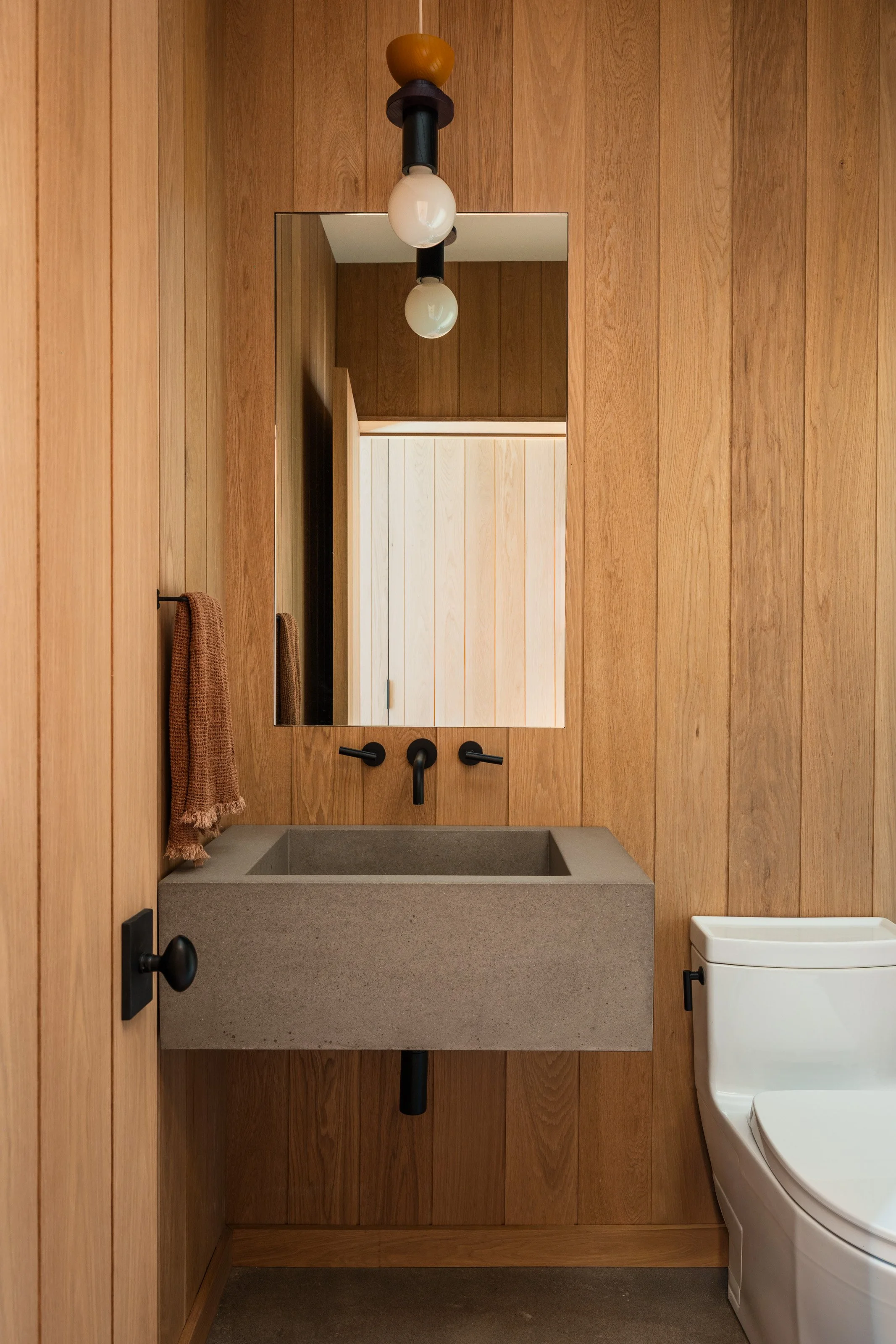 20-8469 Spring Park Rd.jpg