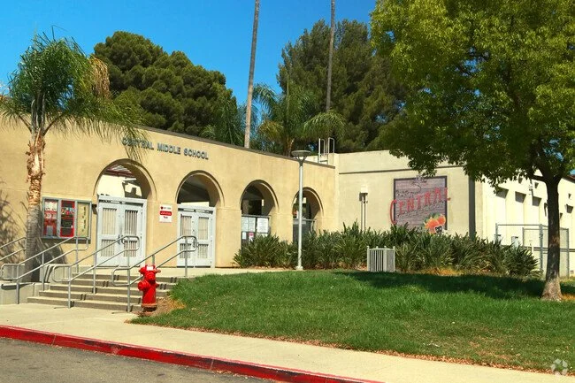 Locations | Explore Locations & Get Involved — Boys & Girls Clubs of ...