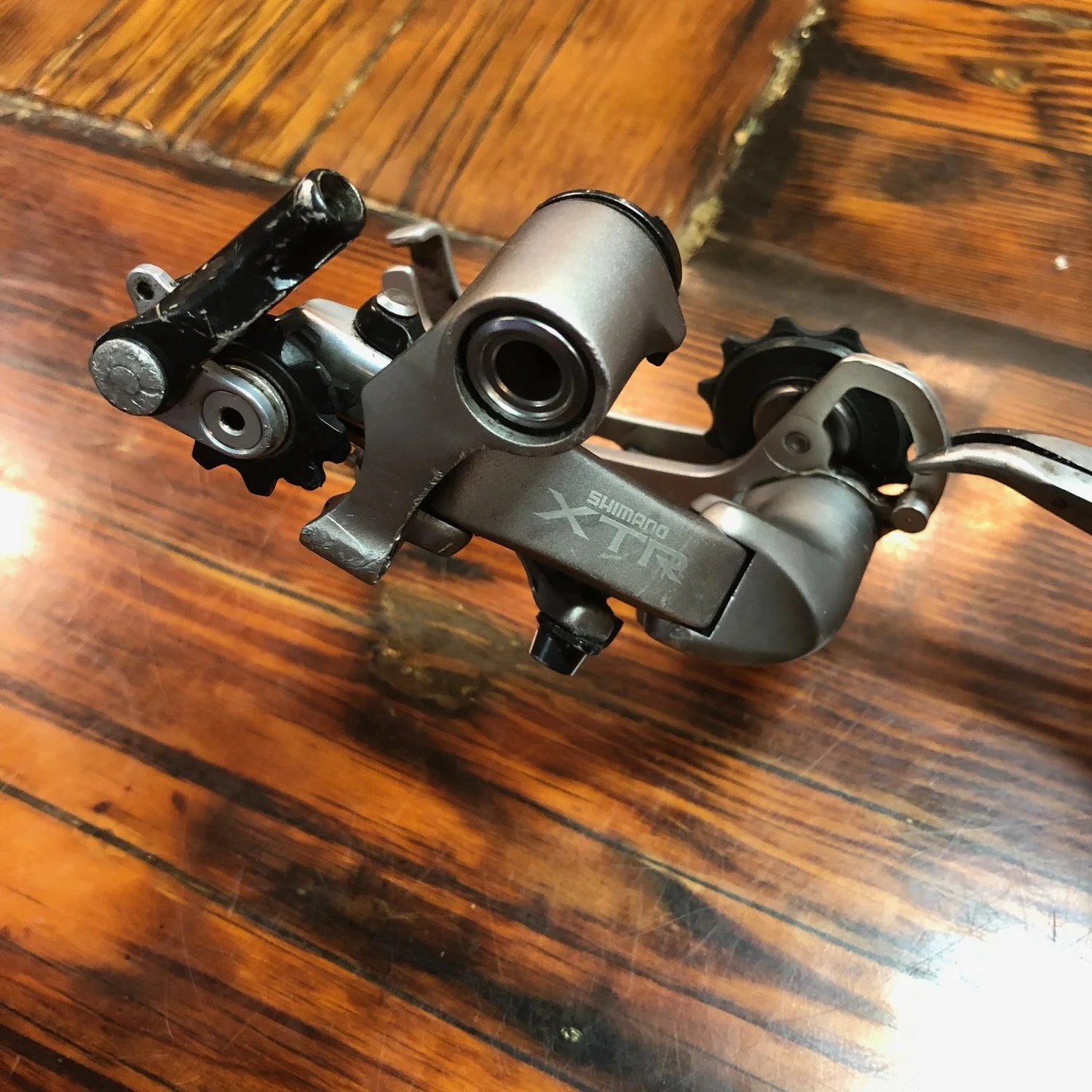 Shimano XTR RD-M951 Rapid Rise Rear Derailleur Medium Cage — The 