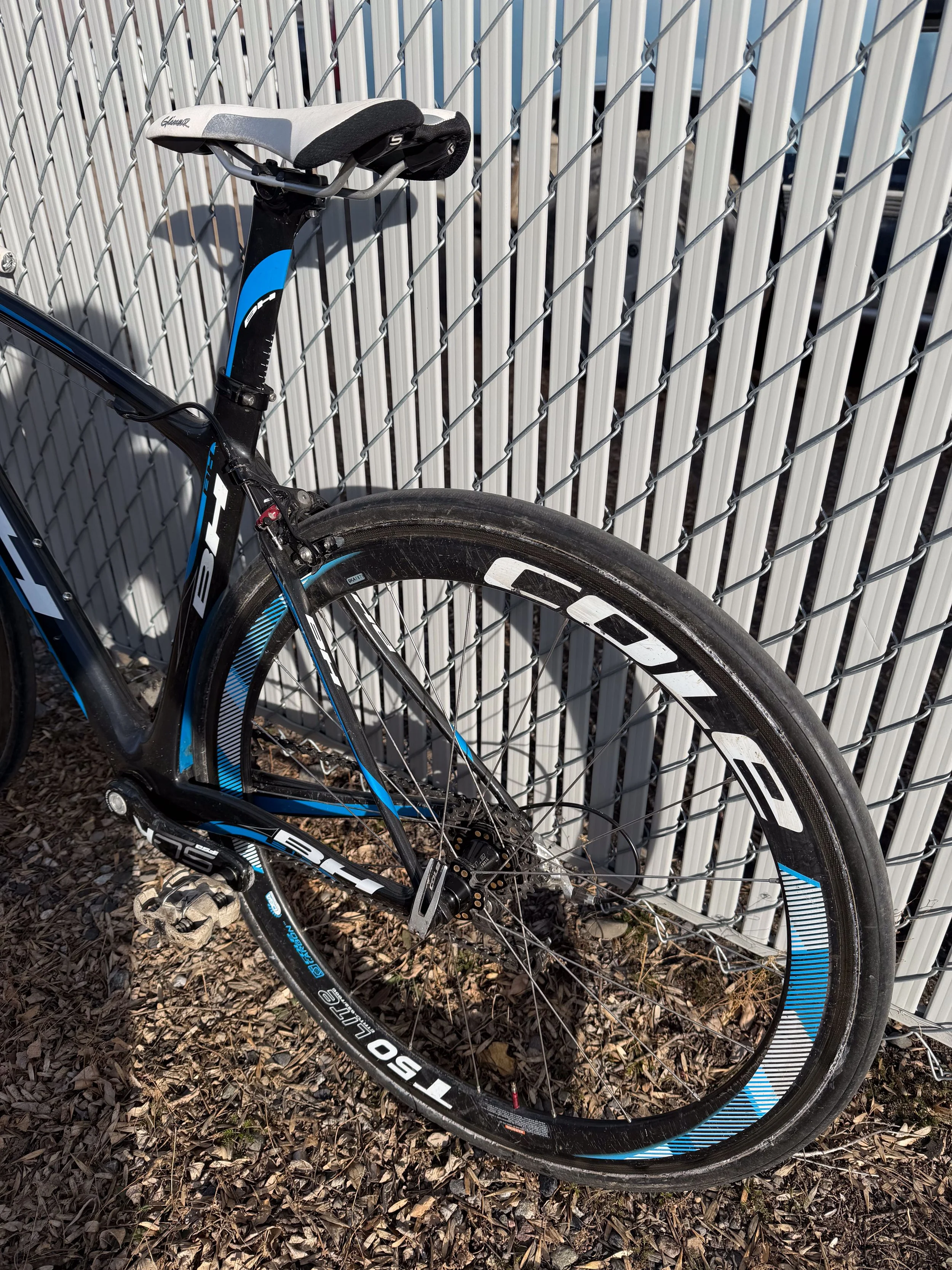 Photo of a used BH Cristal carbon 47 cm used road bike for sale.