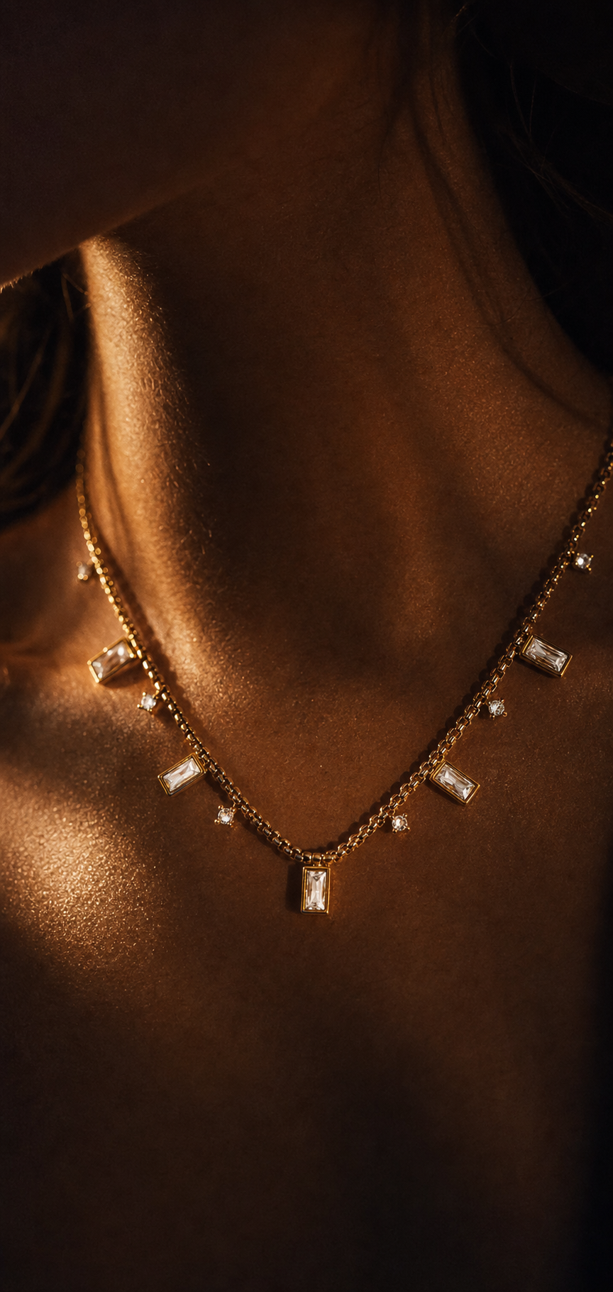 Baguette Satelitte Necklace.4.PNG