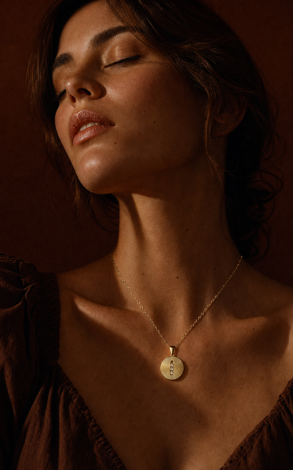 Gold Sunburst Disc Necklace.1.png