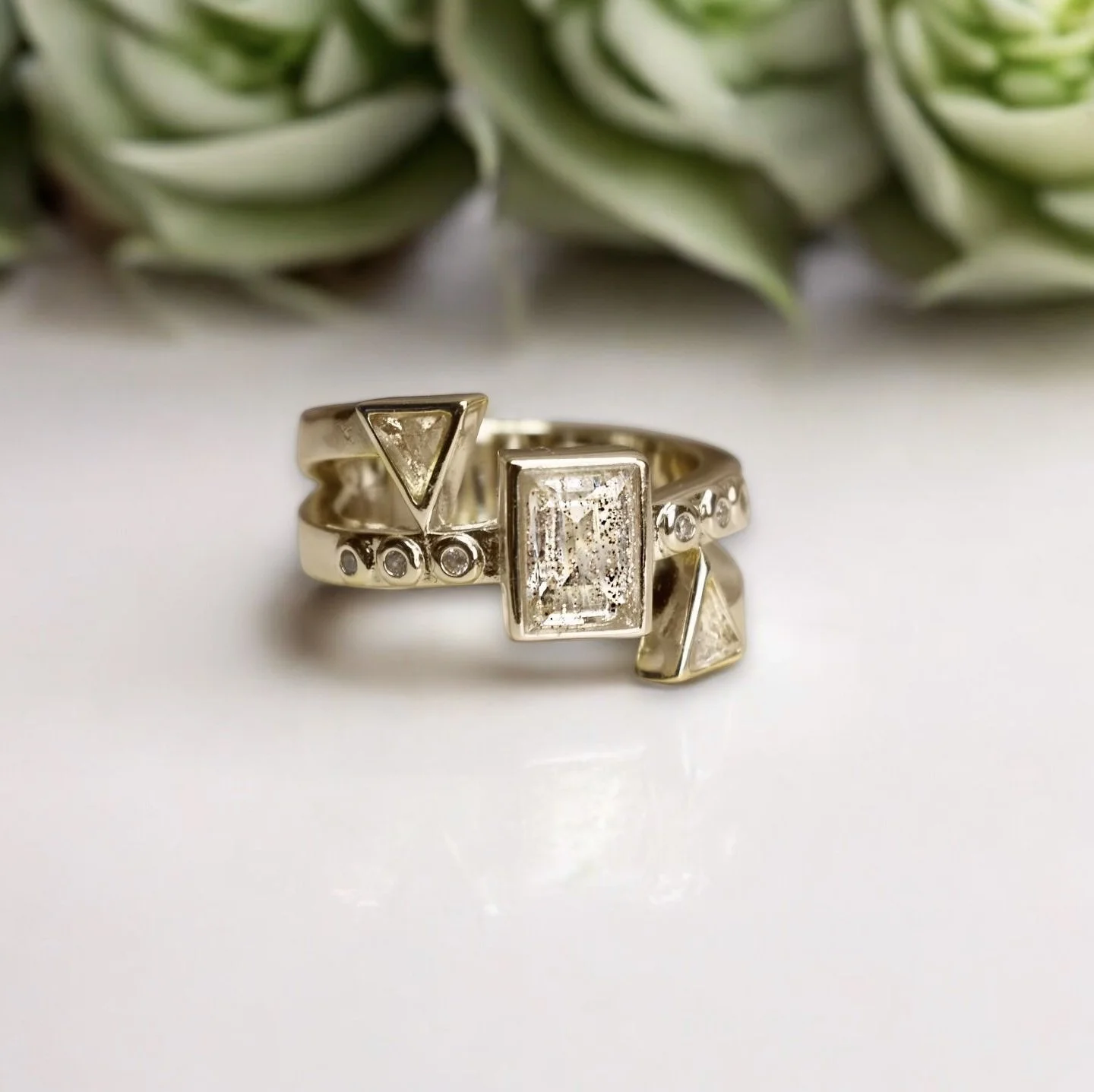 RN Illusion Ring Gold.JPG