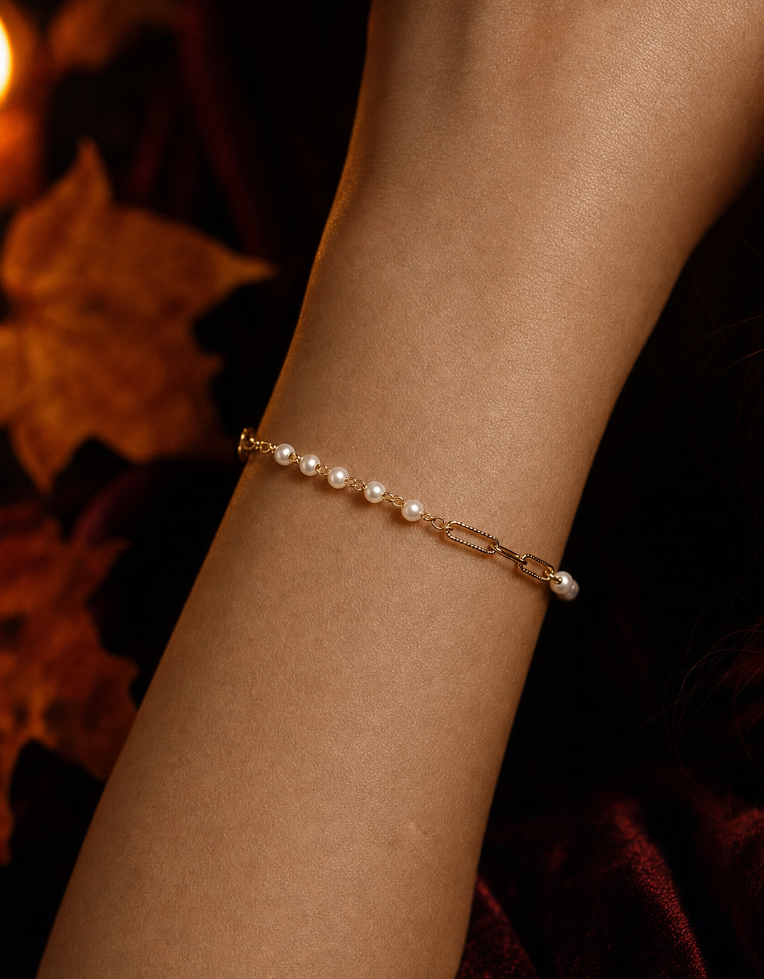 Pearl Paperclip Bracelet.5.png (Copy)