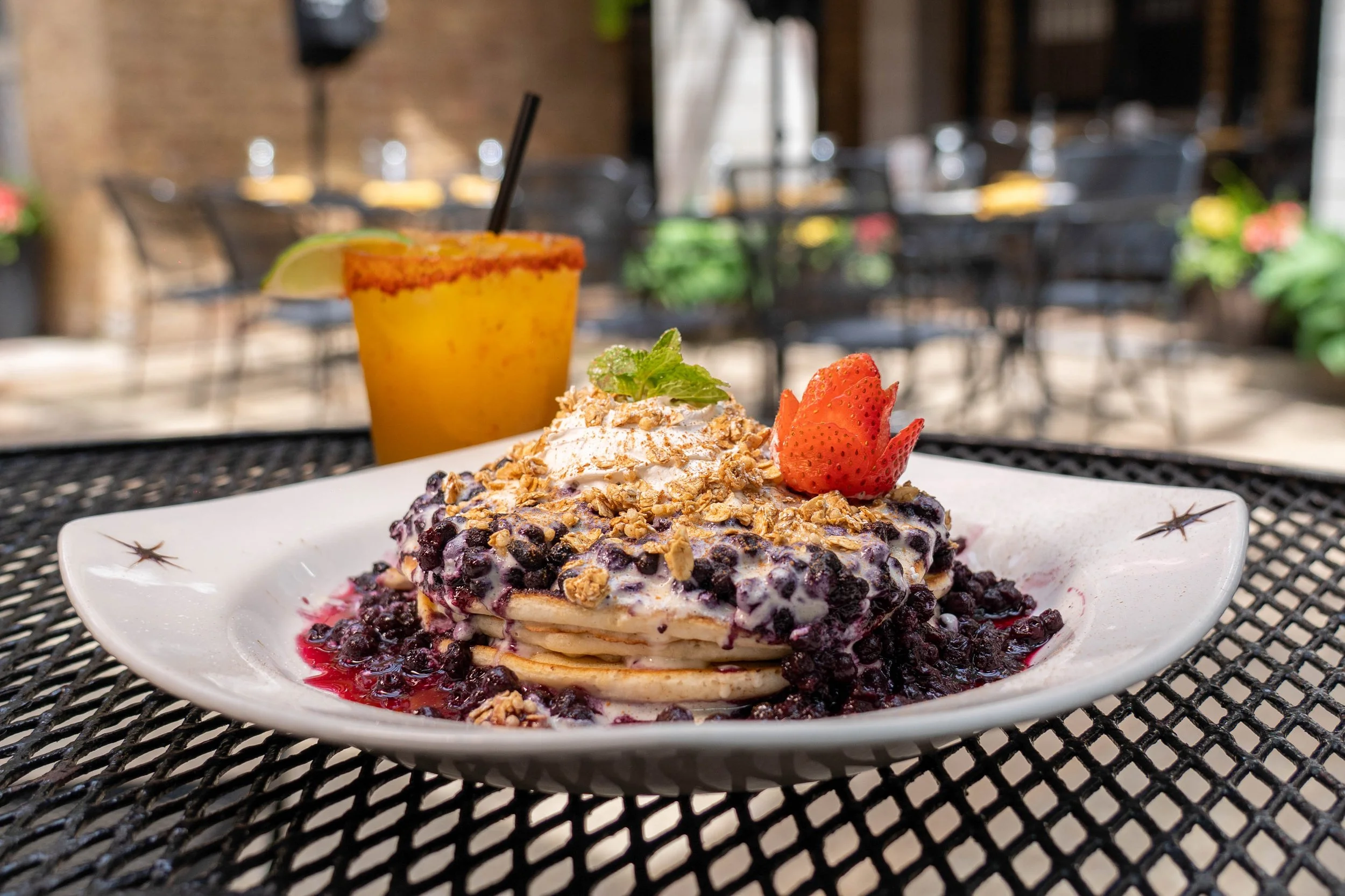 BlueberryMargaritaPancakes_ElMariachi_100.jpg