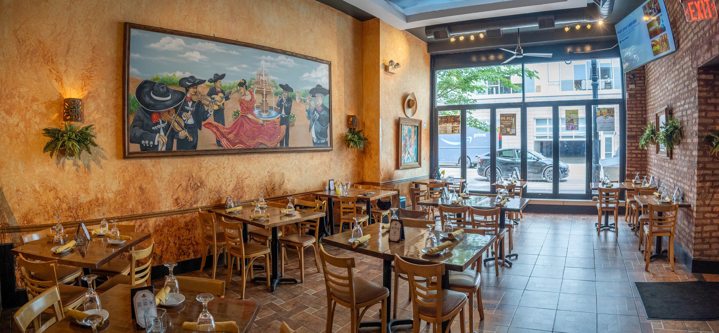 ENV_InteriorBar_ElMariachi_188.jpg