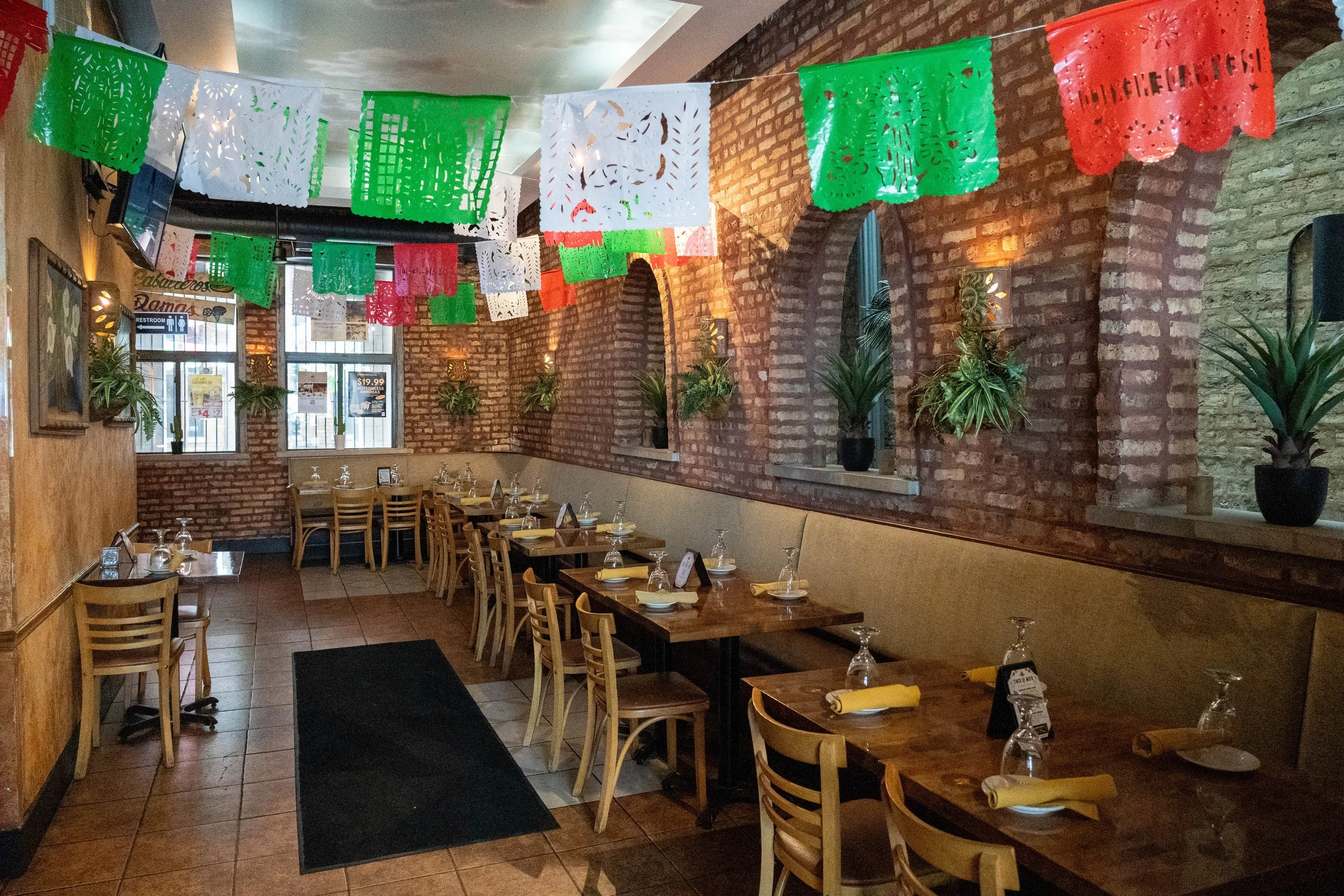 ENV_Interior_ElMariachi_148.jpg