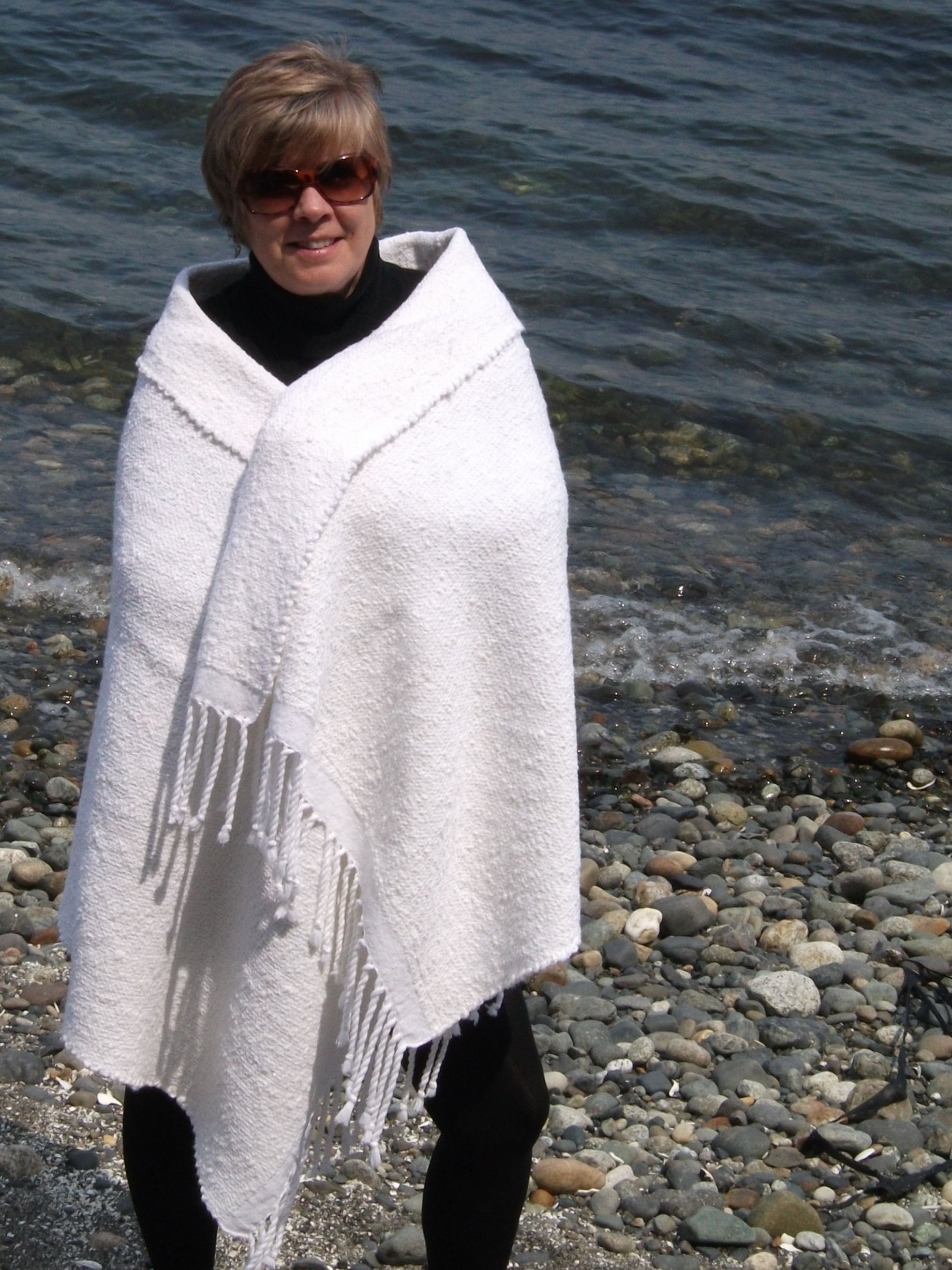 ShelleyCreamShawl09.jpeg