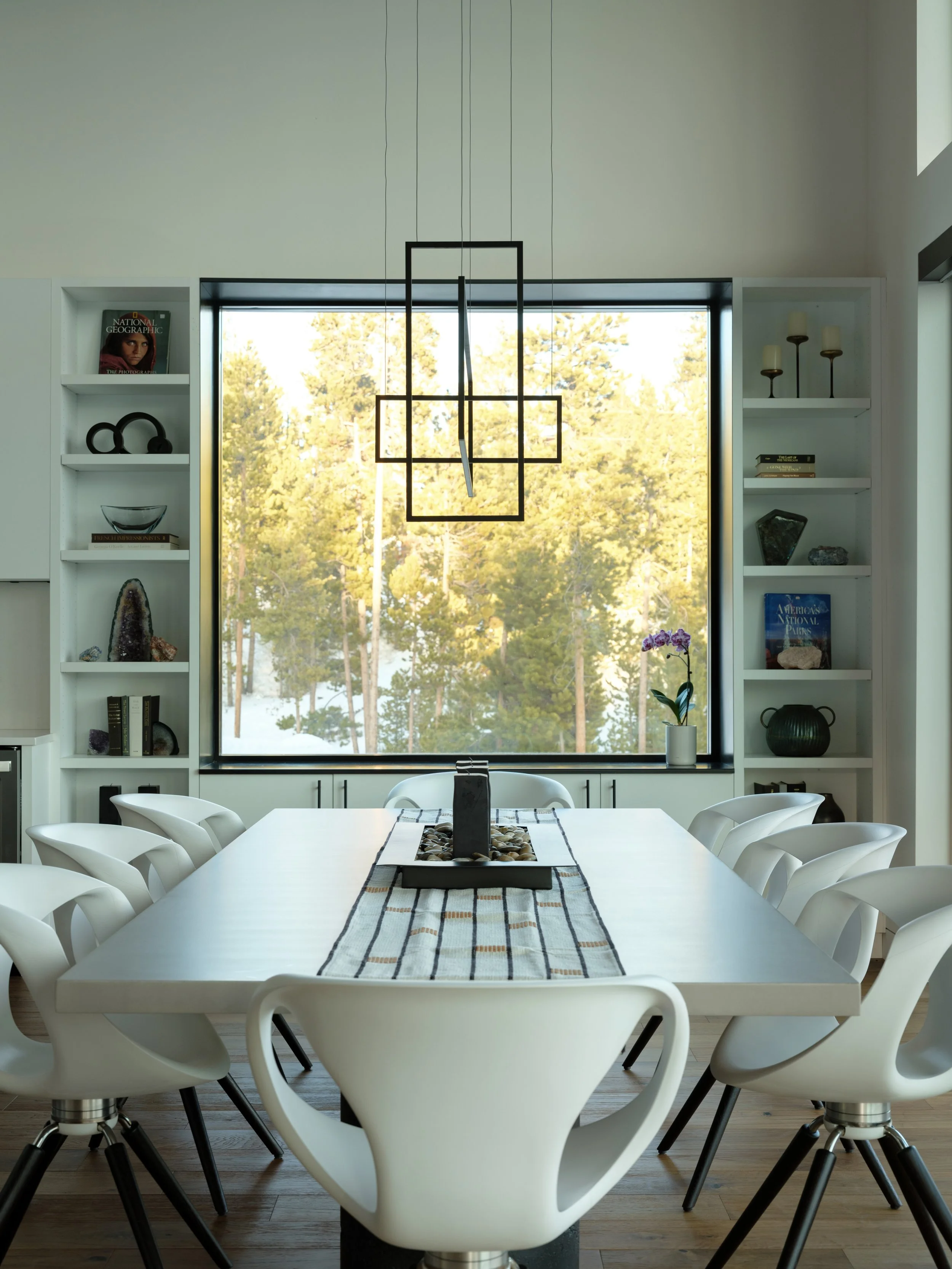 SandraArch-Rainbow-Tabernash_Diningroom-Shadow-Box-Window-2.jpeg