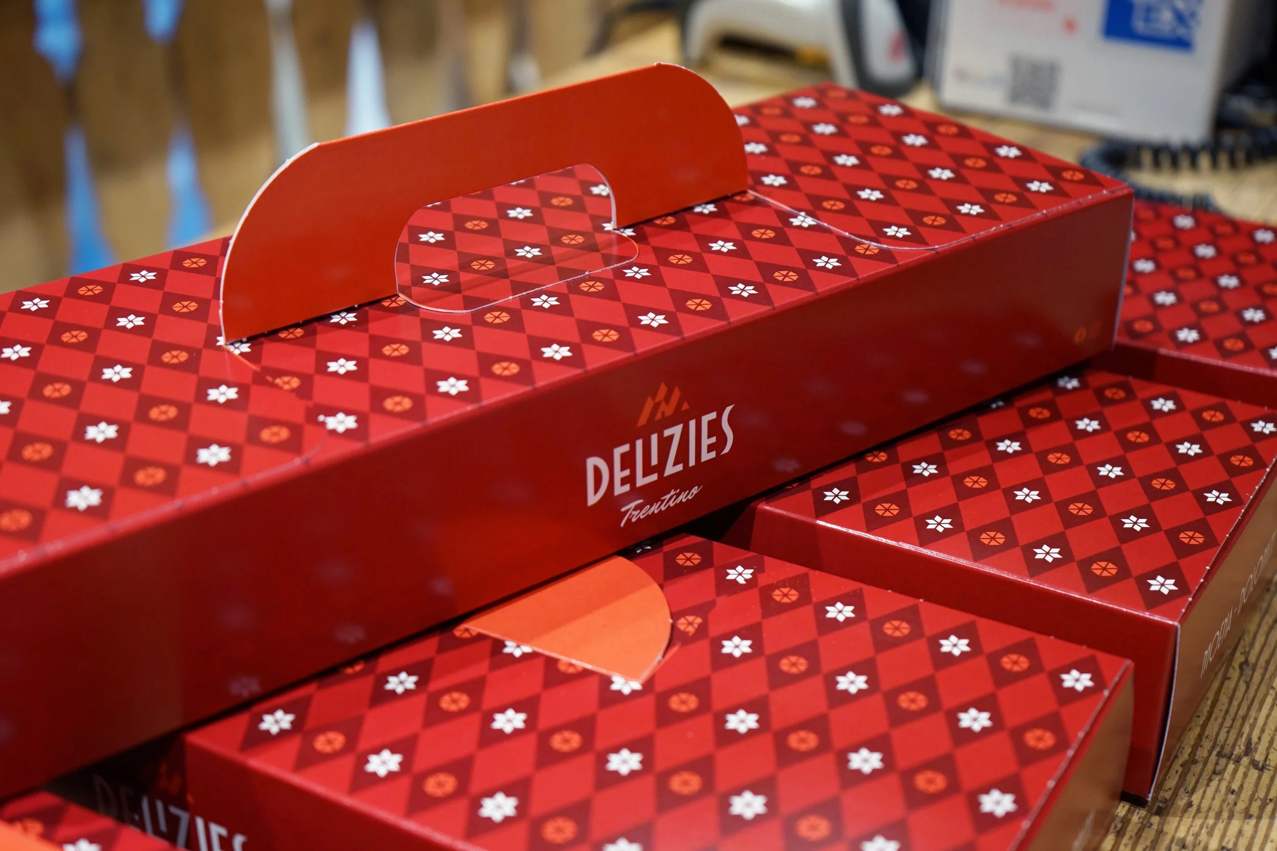 Delizies packaging design